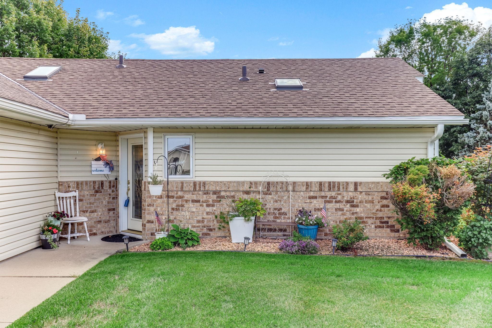 View of Residential at 9205 Yorkshire Lane, Brooklyn Park MN 55443, Brooklyn Park (3 of 31) - Mike Wilen | Minnesota Team Real Estate