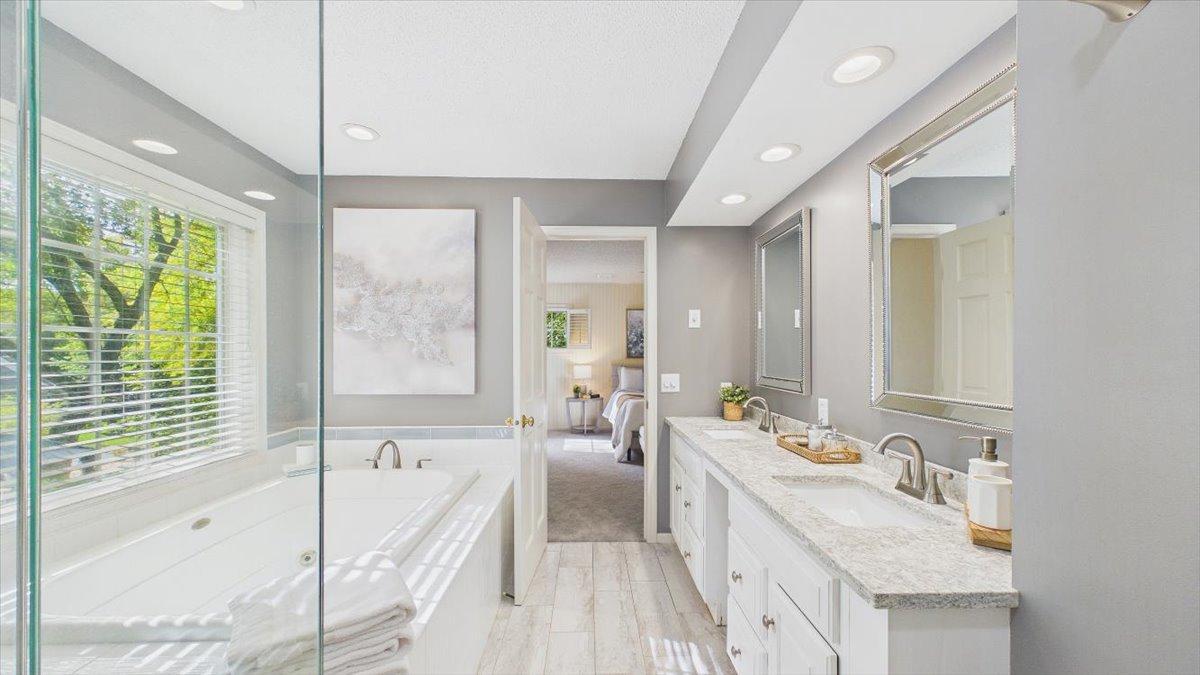 View of Residential at 4431 Snail Lake Boulevard, Shoreview MN 55126, Shoreview (16 of 92) - Mike Wilen | Minnesota Team Real Estate