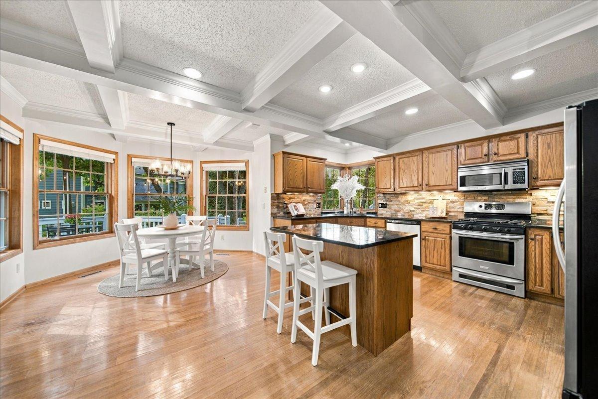 View of Residential at 4431 Snail Lake Boulevard, Shoreview MN 55126, Shoreview (27 of 92) - Mike Wilen | Minnesota Team Real Estate