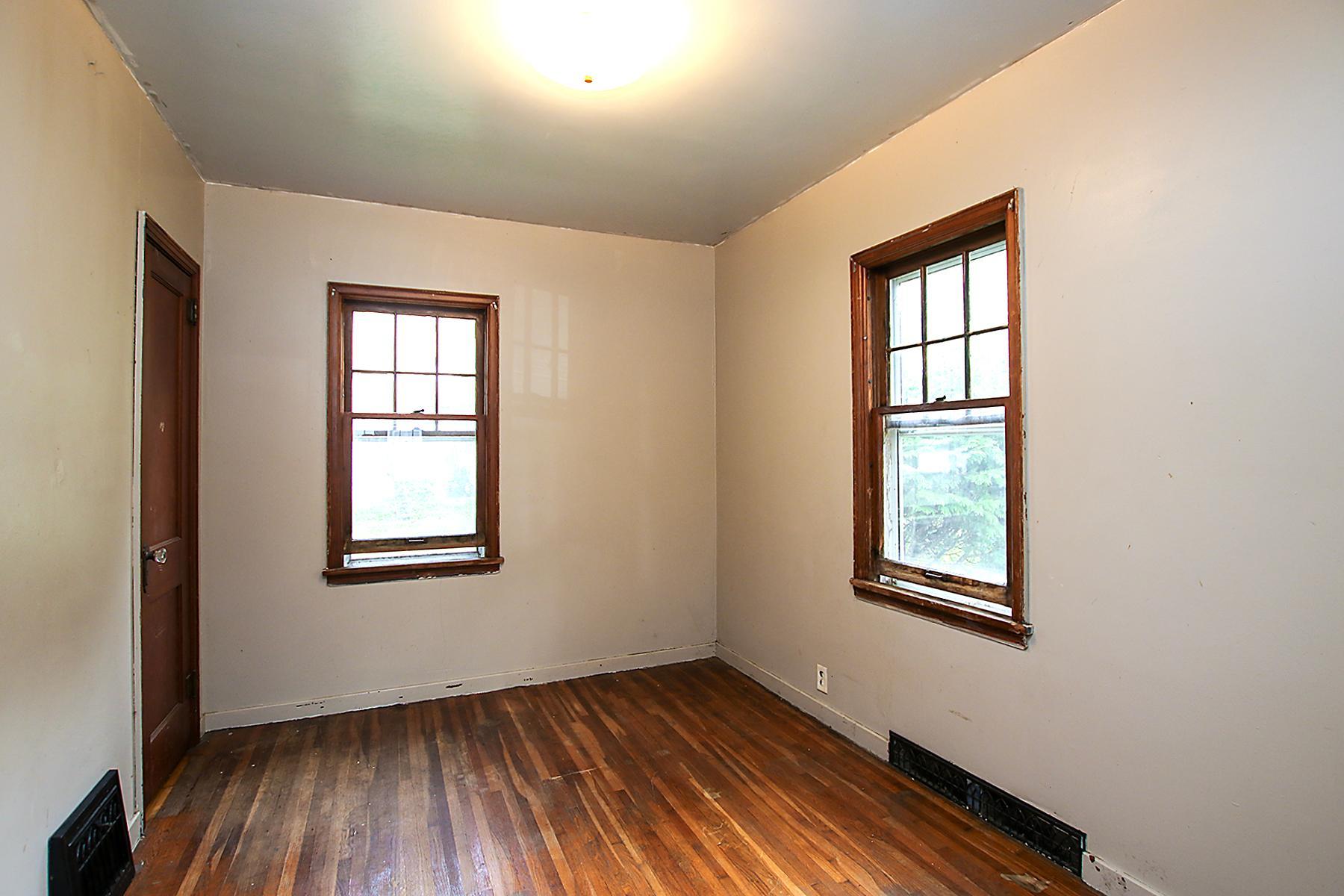 View of Residential at 826 Bradley Avenue, Gibbon MN 55335, Gibbon (8 of 18) - Mike Wilen | Minnesota Team Real Estate