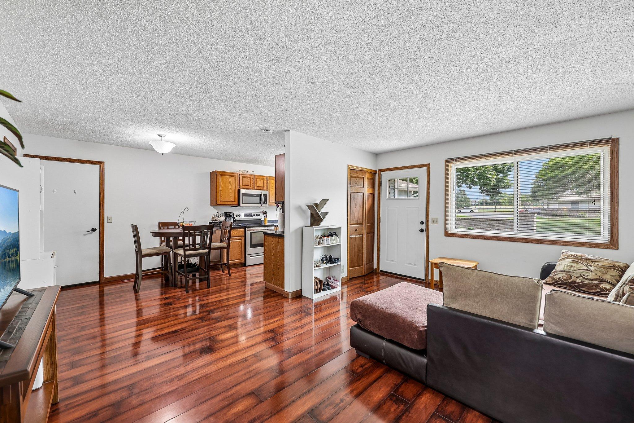 View of Residential at 8420 Pond Trail, Champlin MN 55316, Champlin (10 of 29) - Mike Wilen | Minnesota Team Real Estate
