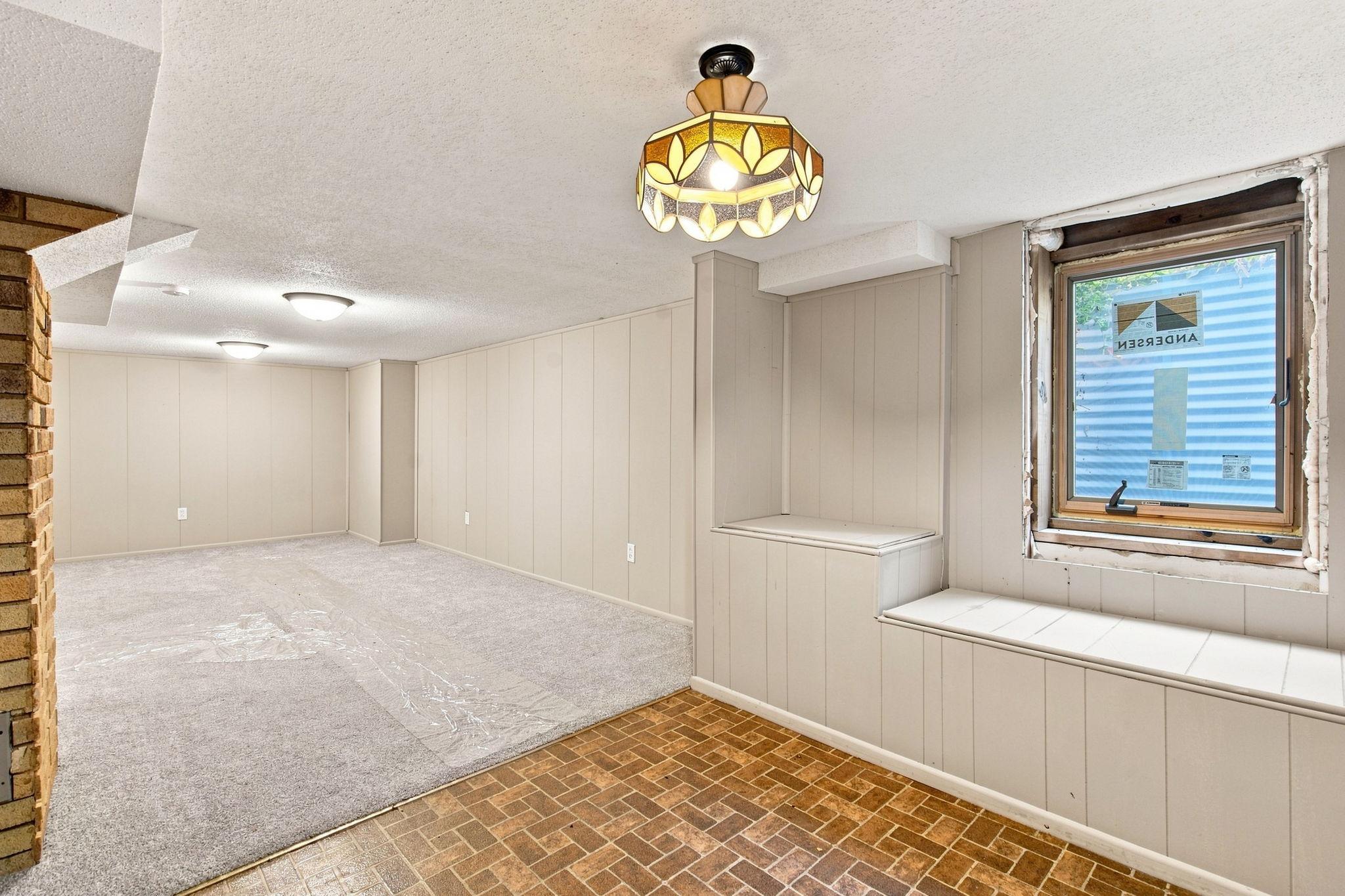 View of Residential at 5825 45th Avenue, Minneapolis MN 55417, Minneapolis (28 of 33) - Mike Wilen | Minnesota Team Real Estate