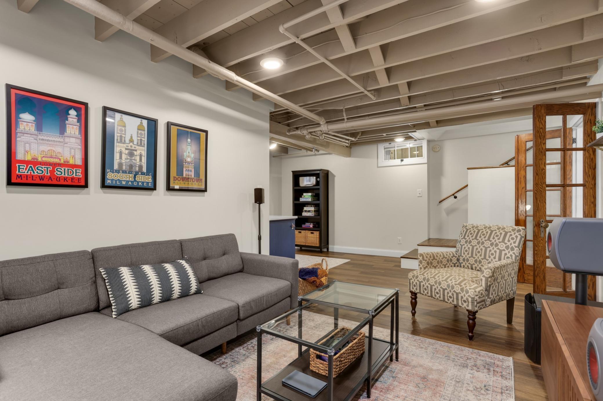 View of Residential at 877 Howell Street, Saint Paul MN 55104, Saint Paul (21 of 28) - Mike Wilen | Minnesota Team Real Estate