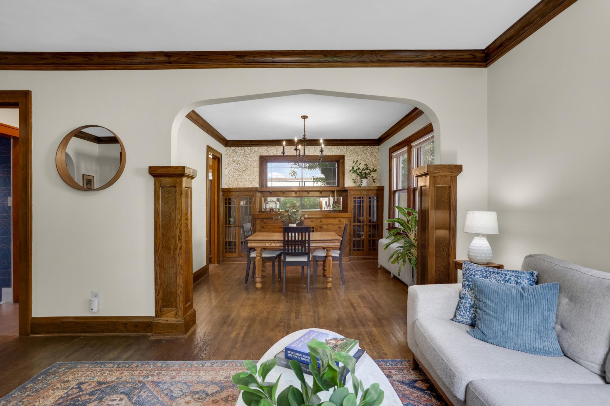 View of Residential at 877 Howell Street, Saint Paul MN 55104, Saint Paul (7 of 28) - Mike Wilen | Minnesota Team Real Estate