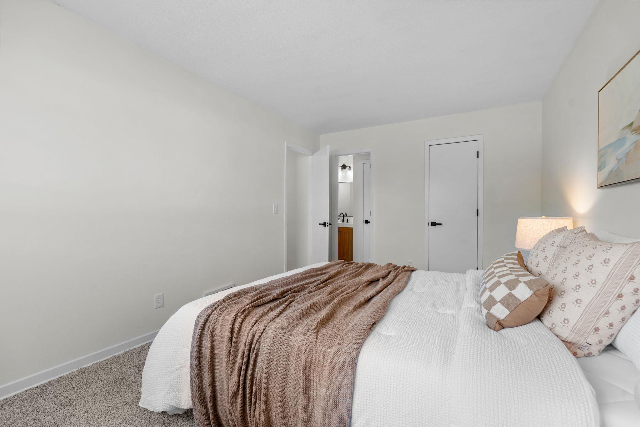 View of Residential at 4112 Sylvia Lane, Shoreview MN 55126, Shoreview (27 of 38) - Mike Wilen | Minnesota Team Real Estate