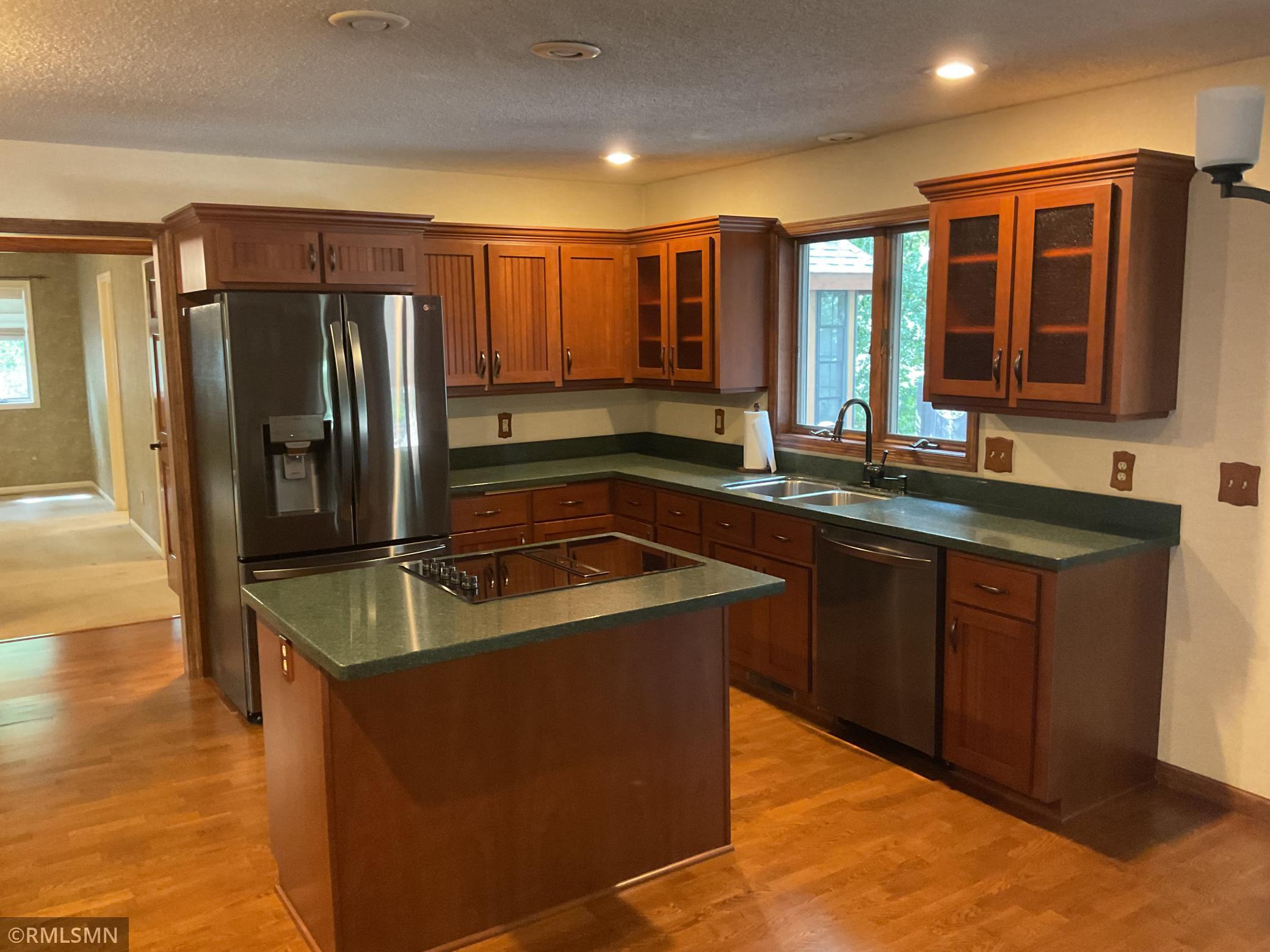 View of Residential at 2139 14th Avenue, North Saint Paul MN 55109, North Saint Paul (14 of 26) - Mike Wilen | Minnesota Team Real Estate