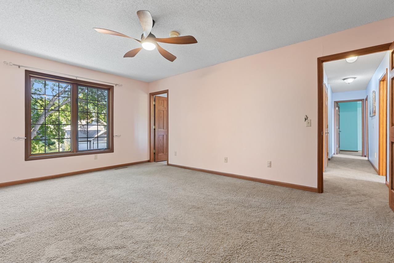 View of Residential at 8818 Belvedere Drive, Eden Prairie MN 55347, Eden Prairie (23 of 43) - Mike Wilen | Minnesota Team Real Estate