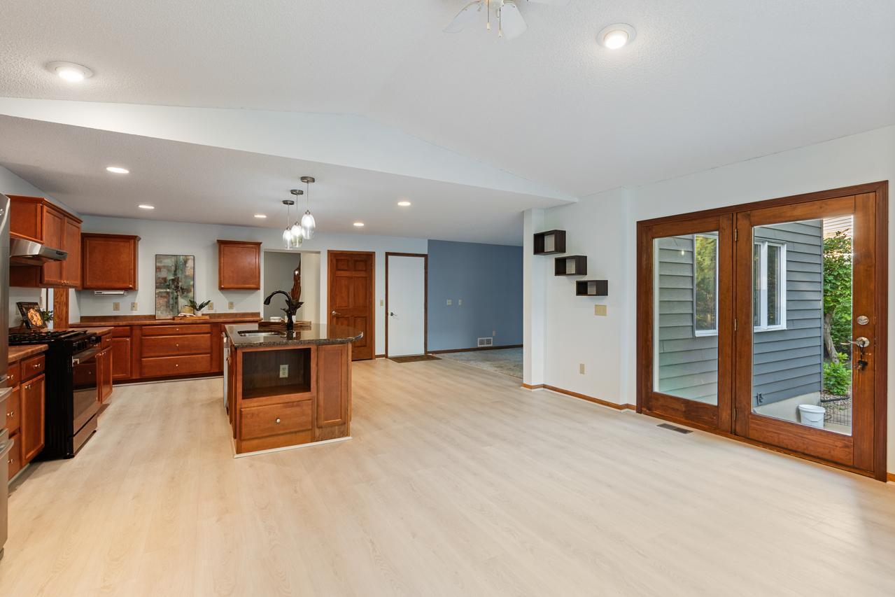 View of Residential at 8818 Belvedere Drive, Eden Prairie MN 55347, Eden Prairie (10 of 43) - Mike Wilen | Minnesota Team Real Estate