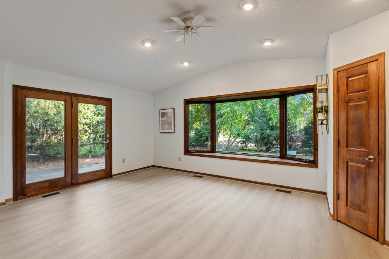 View of Residential at 8818 Belvedere Drive, Eden Prairie MN 55347, Eden Prairie (11 of 43) - Mike Wilen | Minnesota Team Real Estate