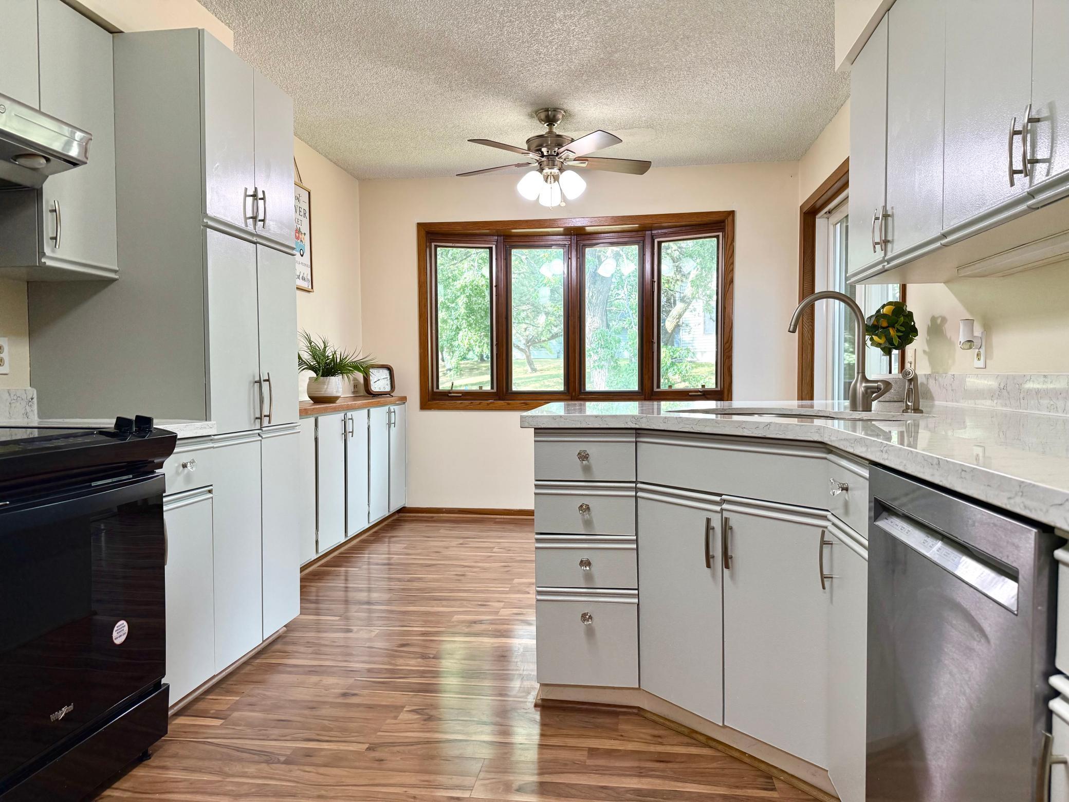 View of Residential at 7 Crusader Avenue #D, West Saint Paul MN 55118, West Saint Paul (7 of 27) - Mike Wilen | Minnesota Team Real Estate