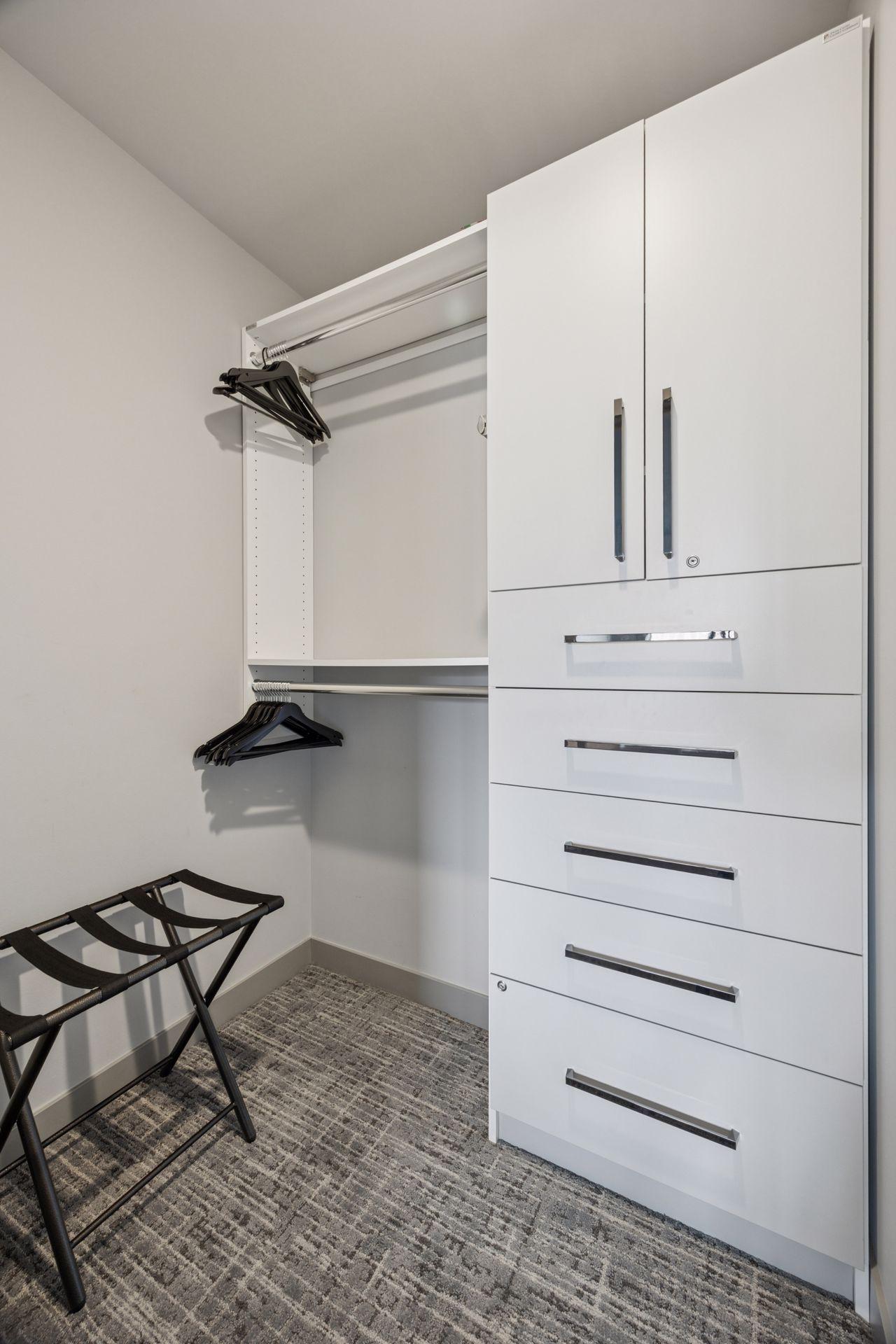 View of Residential at 1201 Yale Place #1110, Minneapolis MN 55403, Minneapolis (34 of 60) - Mike Wilen | Minnesota Team Real Estate