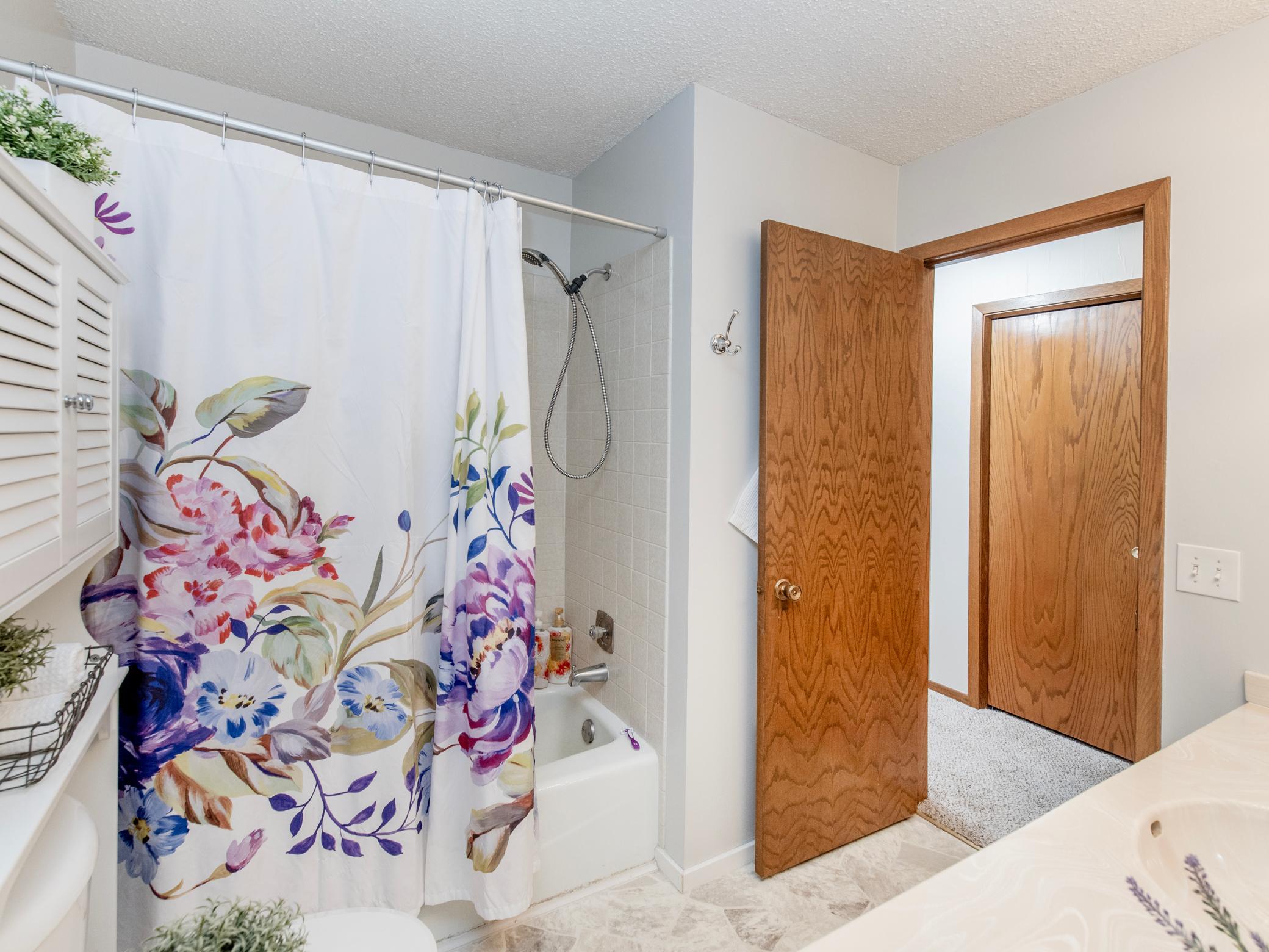 View of Residential at 1883 County Road E, White Bear Lake MN 55110, White Bear Lake (20 of 42) - Mike Wilen | Minnesota Team Real Estate