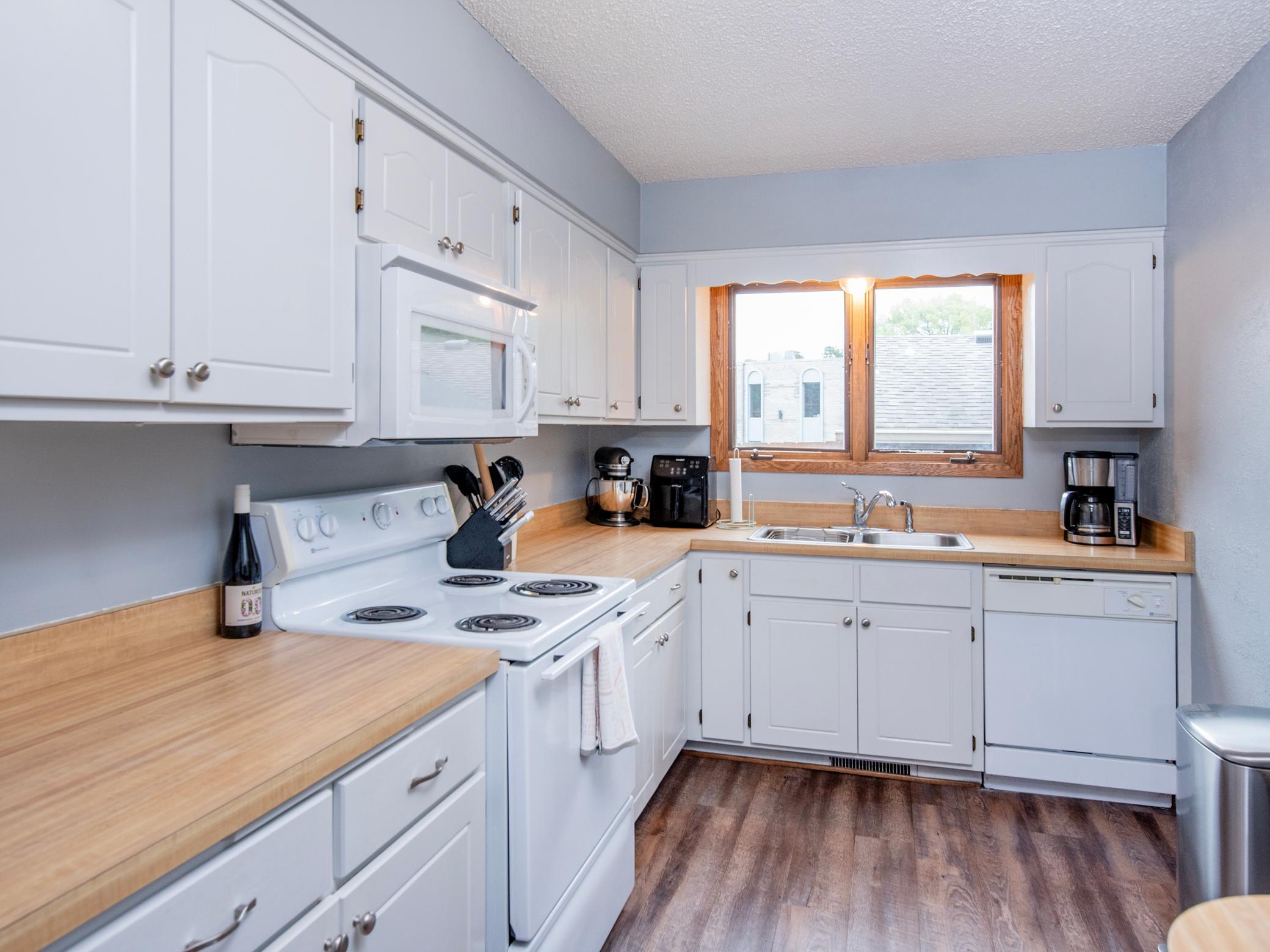 View of Residential at 1883 County Road E, White Bear Lake MN 55110, White Bear Lake (10 of 42) - Mike Wilen | Minnesota Team Real Estate