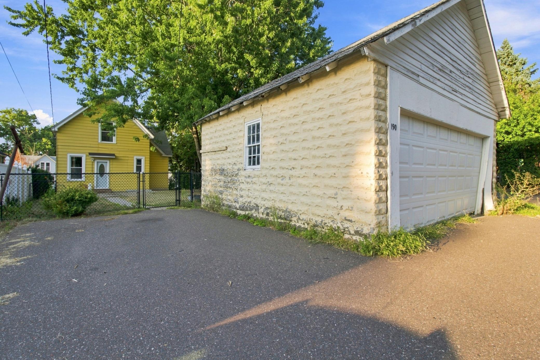 View of Residential at 190 Annapolis Street, West Saint Paul MN 55118, West Saint Paul (19 of 24) - Mike Wilen | Minnesota Team Real Estate