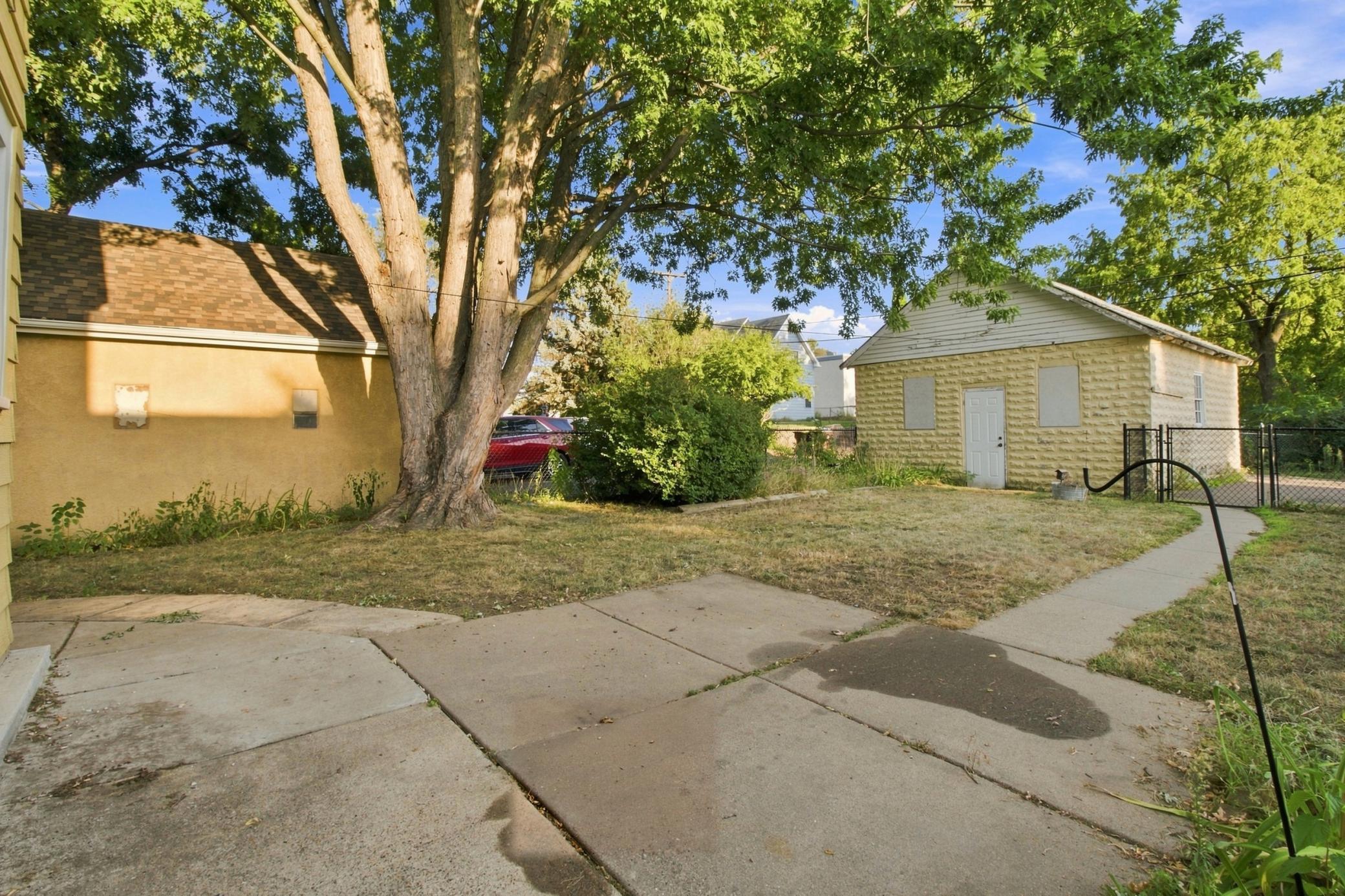 View of Residential at 190 Annapolis Street, West Saint Paul MN 55118, West Saint Paul (18 of 24) - Mike Wilen | Minnesota Team Real Estate