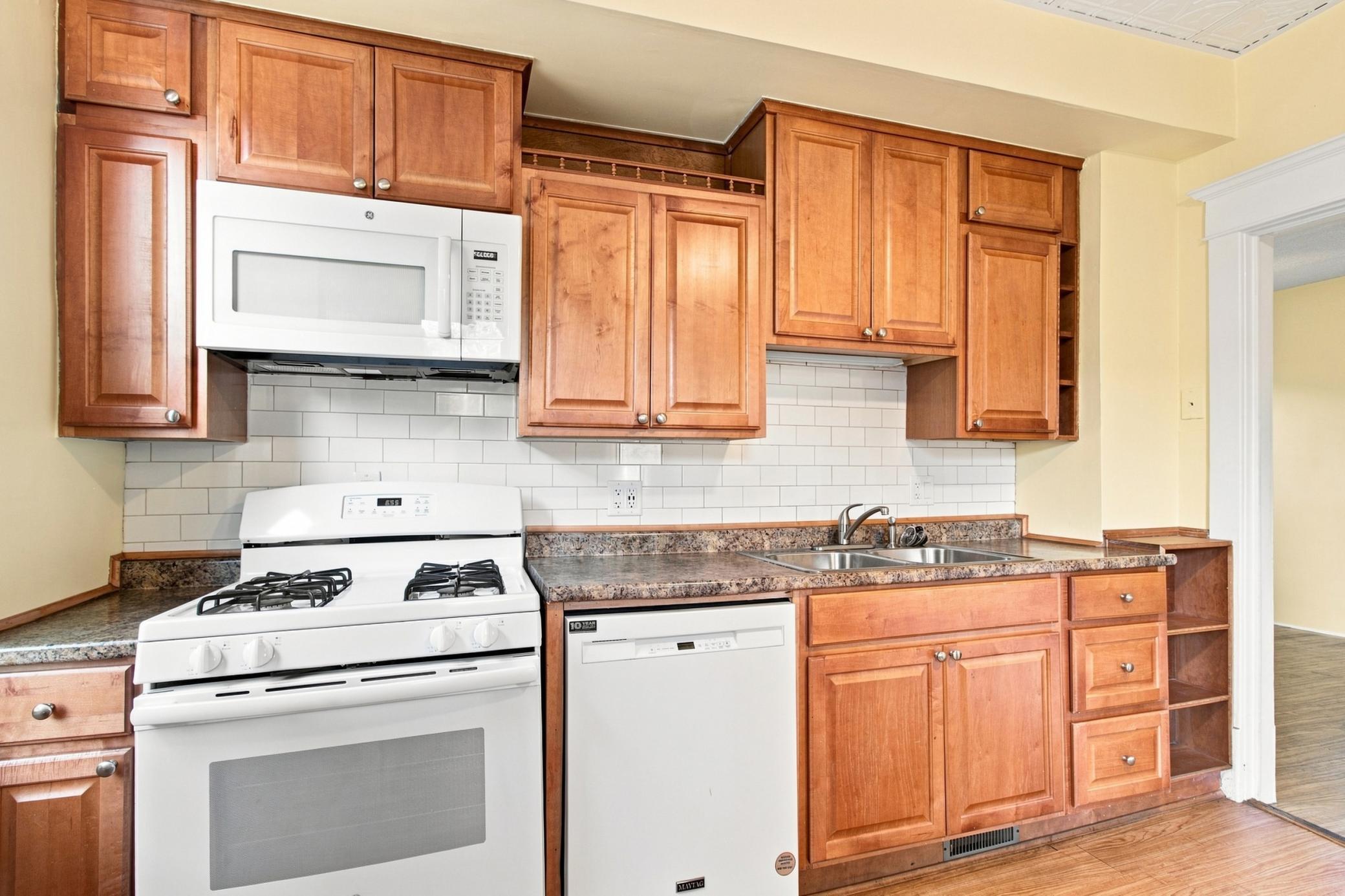 View of Residential at 190 Annapolis Street, West Saint Paul MN 55118, West Saint Paul (3 of 24) - Mike Wilen | Minnesota Team Real Estate