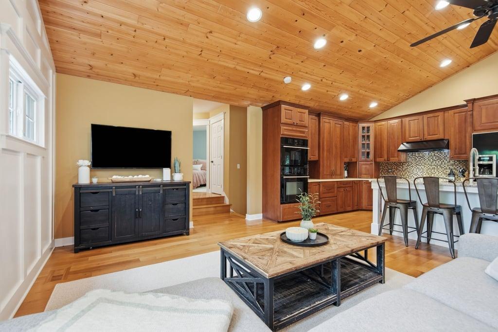 View of Residential at 13508 Sunset Trail, Plymouth MN 55441, Plymouth (14 of 46) - Mike Wilen | Minnesota Team Real Estate