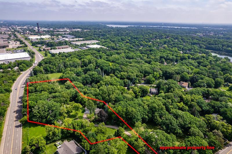 View of Residential at 13508 Sunset Trail, Plymouth MN 55441, Plymouth (45 of 46) - Mike Wilen | Minnesota Team Real Estate