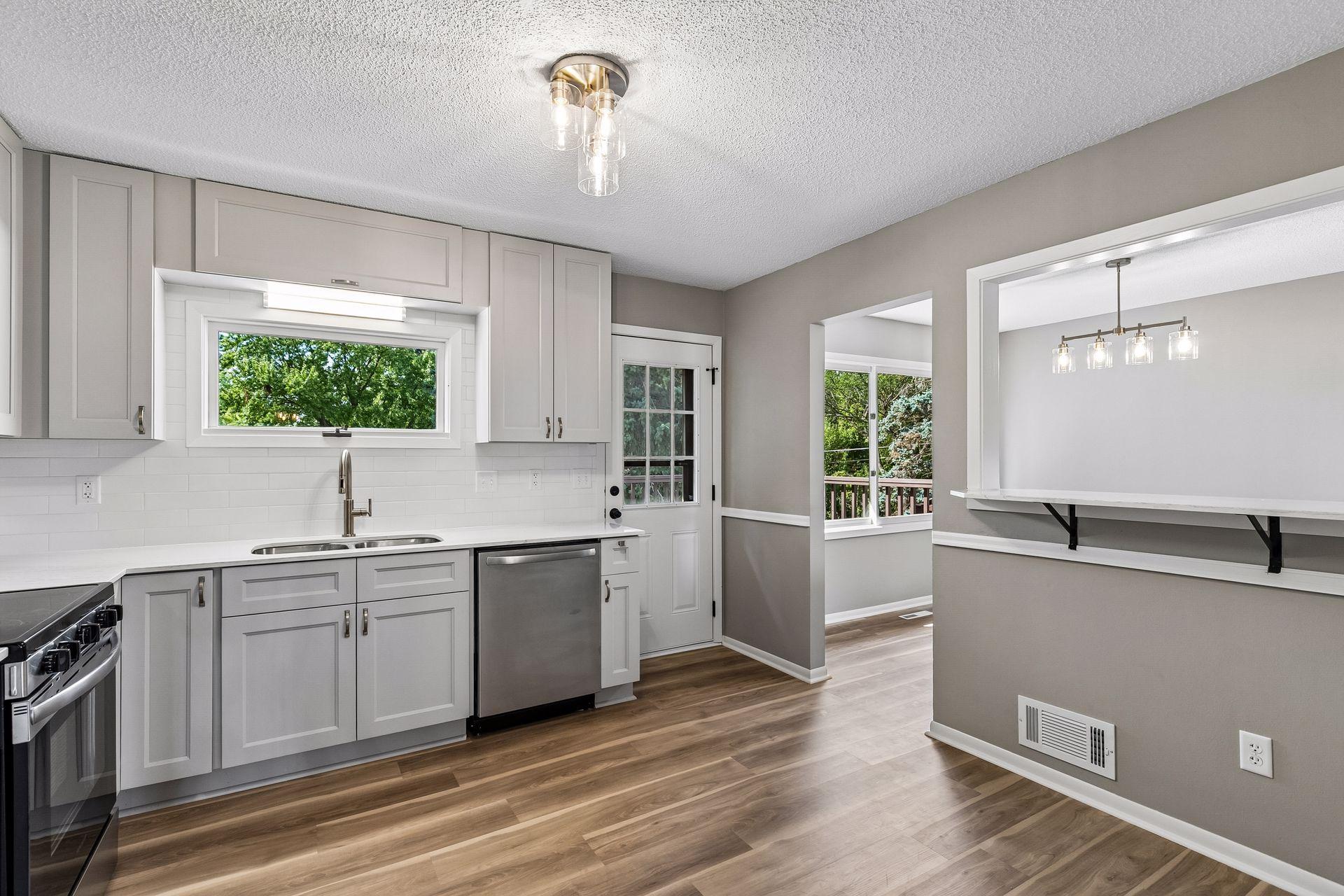 View of Residential at 963 Marnie Street, Maplewood MN 55119, Maplewood (4 of 72) - Mike Wilen | Minnesota Team Real Estate