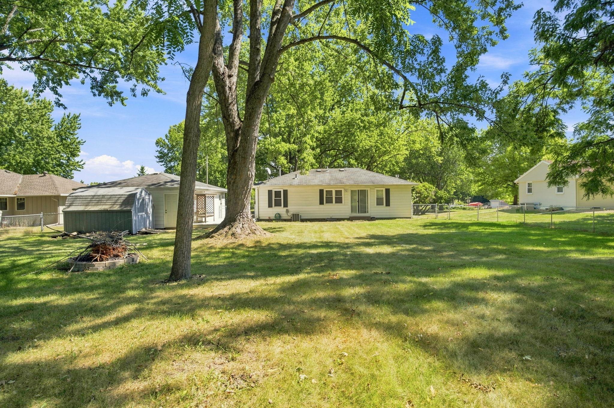 View of Residential at 125 Hackberry Hill, Orono MN 55356, Orono (34 of 37) - Mike Wilen | Minnesota Team Real Estate