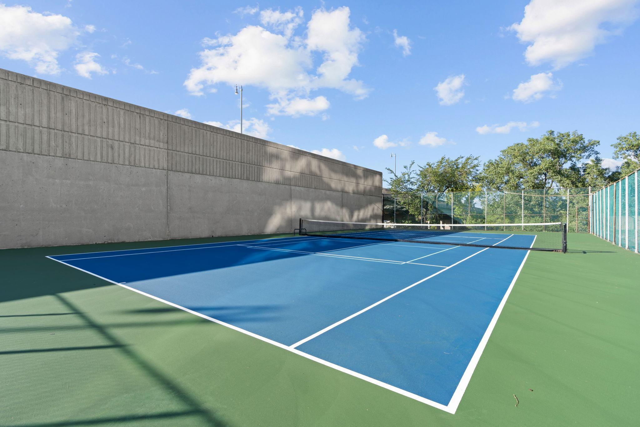 View of Residential at 1920 1st Street #1508, Minneapolis MN 55454, Minneapolis (20 of 31) - Mike Wilen | Minnesota Team Real Estate