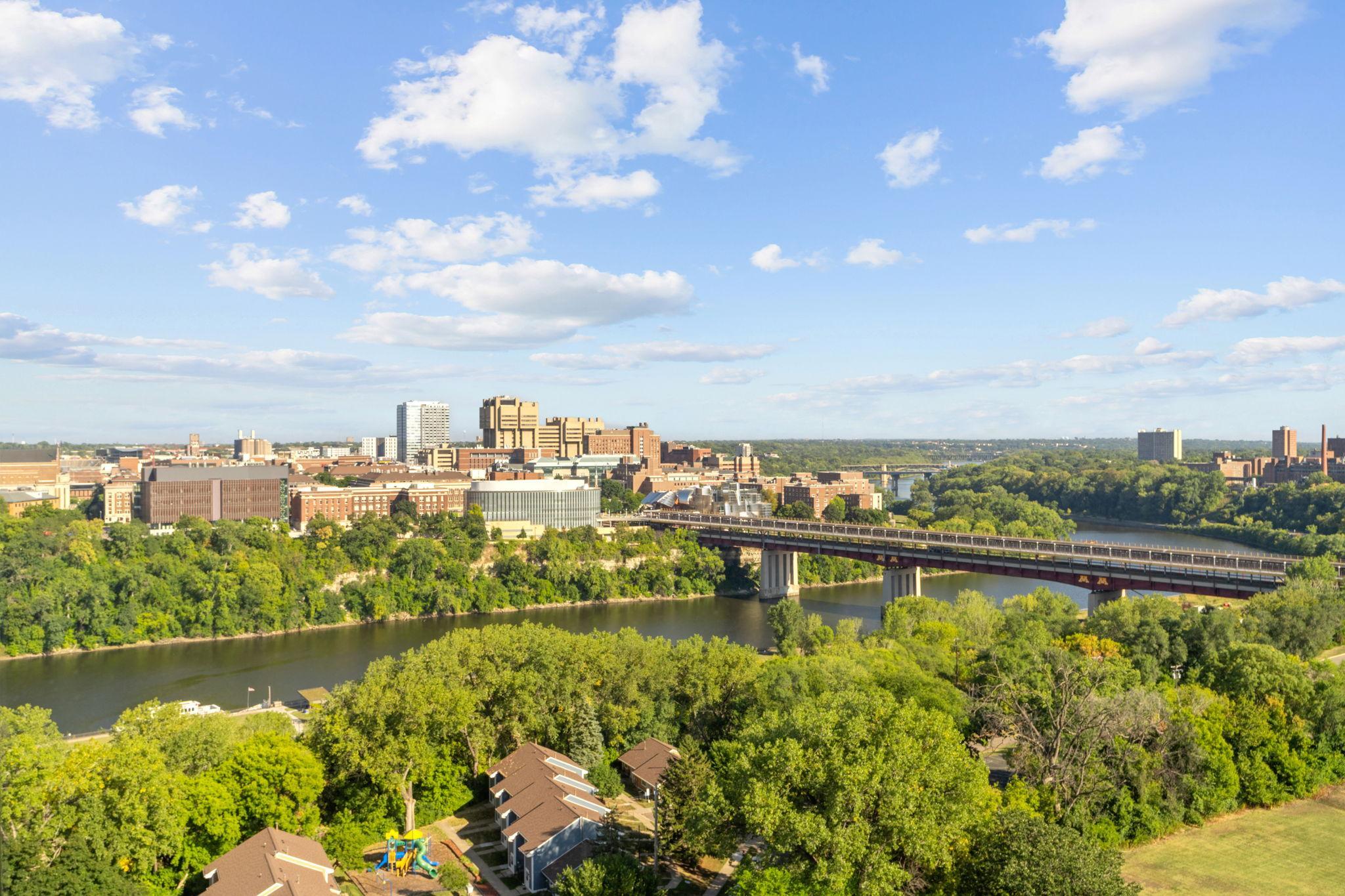 View of Residential at 1920 1st Street #1508, Minneapolis MN 55454, Minneapolis (17 of 31) - Mike Wilen | Minnesota Team Real Estate