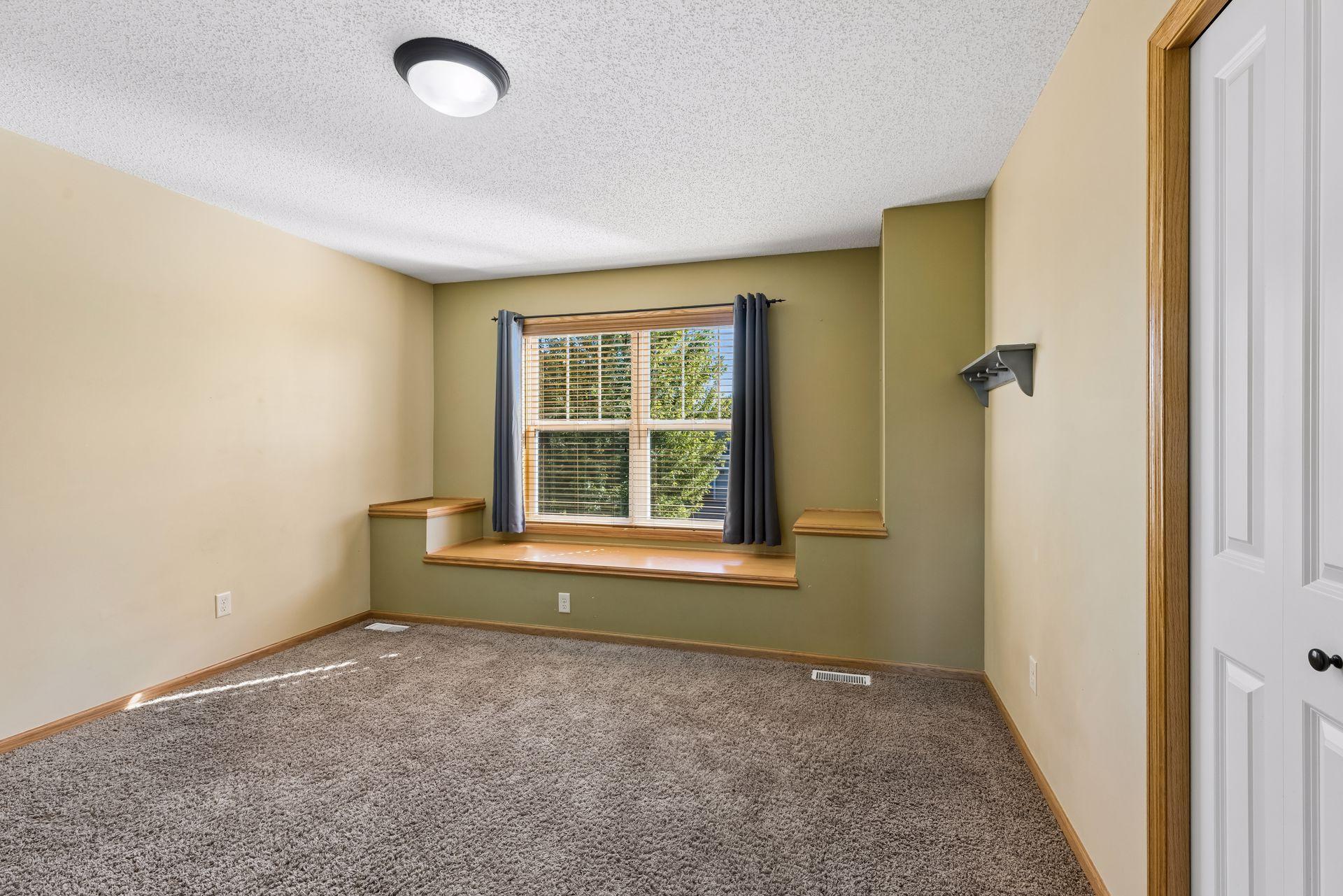 View of Residential at 2832 Liberty Trail, Woodbury MN 55129, Woodbury (23 of 40) - Mike Wilen | Minnesota Team Real Estate