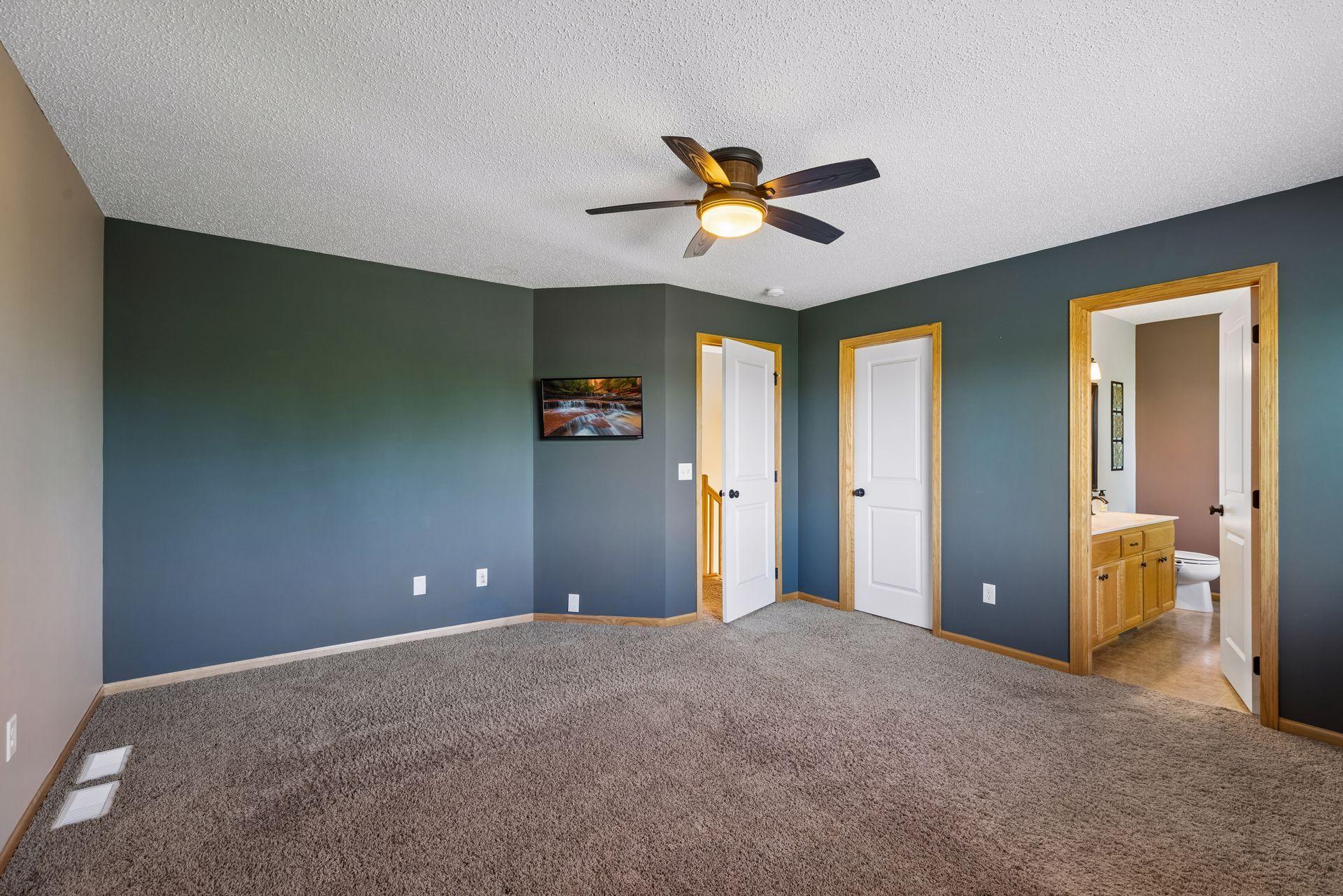View of Residential at 2832 Liberty Trail, Woodbury MN 55129, Woodbury (18 of 40) - Mike Wilen | Minnesota Team Real Estate