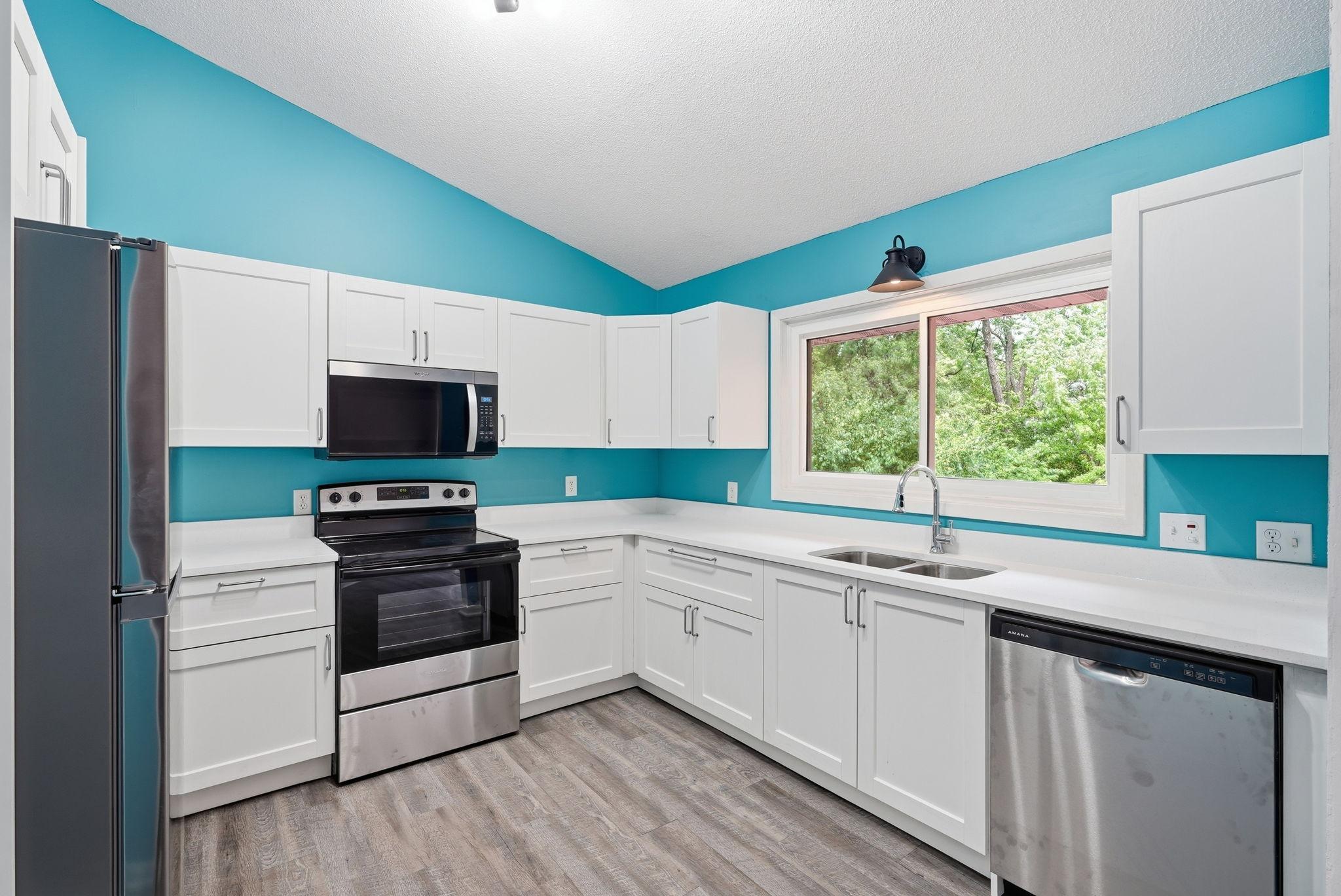 View of Residential at 2112 69th Avenue, Brooklyn Center MN 55430, Brooklyn Center (10 of 33) - Mike Wilen | Minnesota Team Real Estate