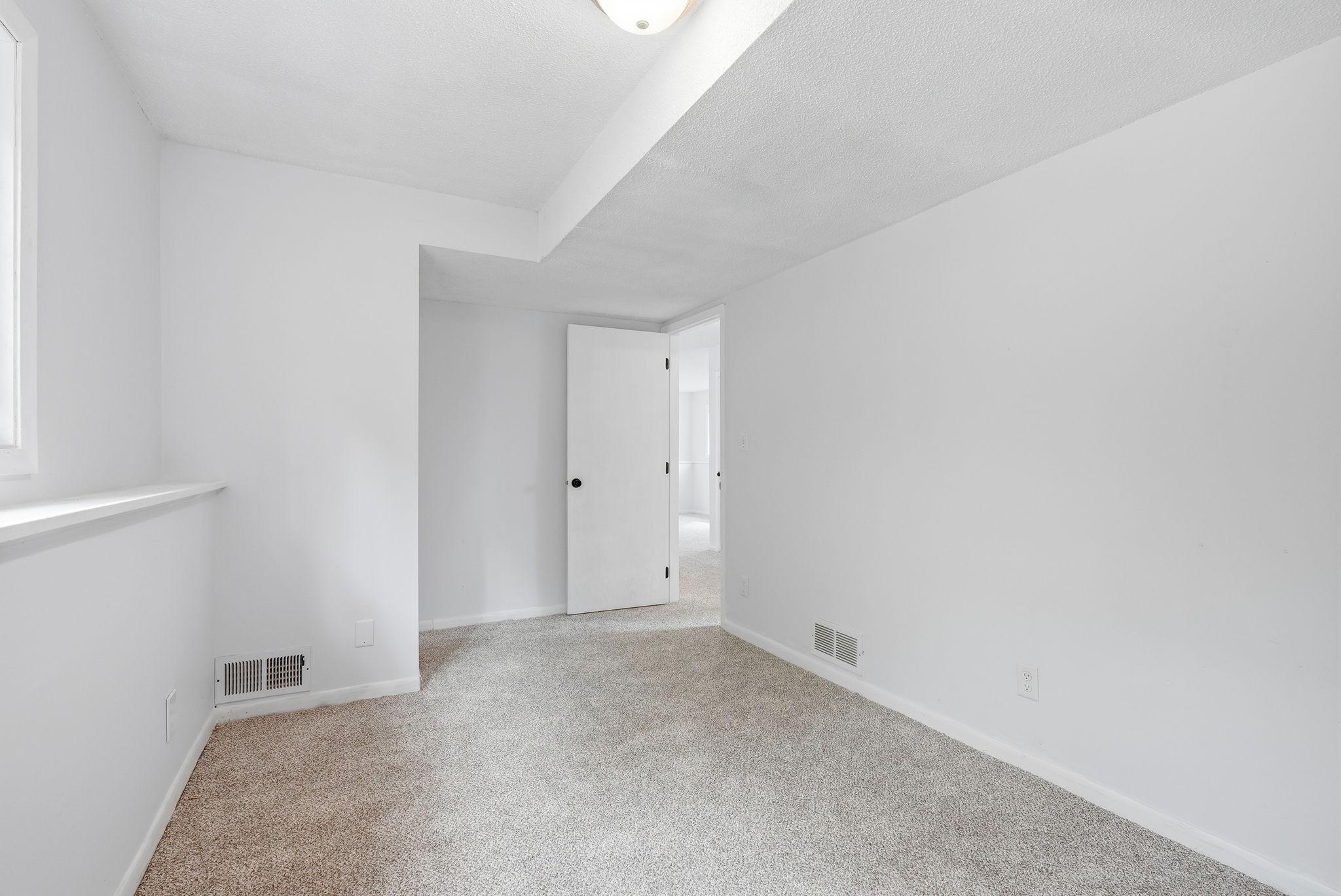 View of Residential at 2112 69th Avenue, Brooklyn Center MN 55430, Brooklyn Center (23 of 33) - Mike Wilen | Minnesota Team Real Estate