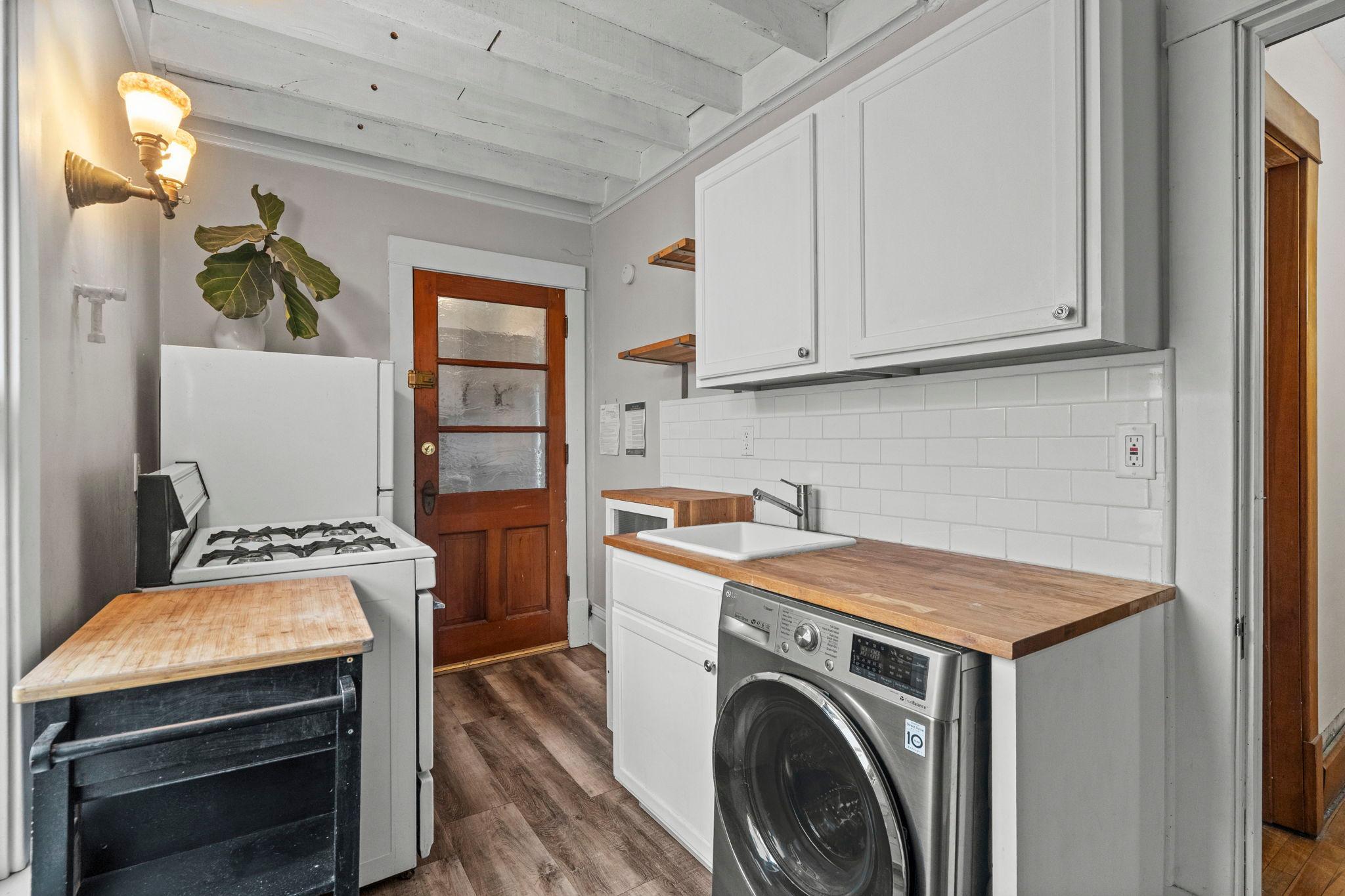 View of Residential at 3209 Columbus Avenue, Minneapolis MN 55407, Minneapolis (34 of 62) - Mike Wilen | Minnesota Team Real Estate