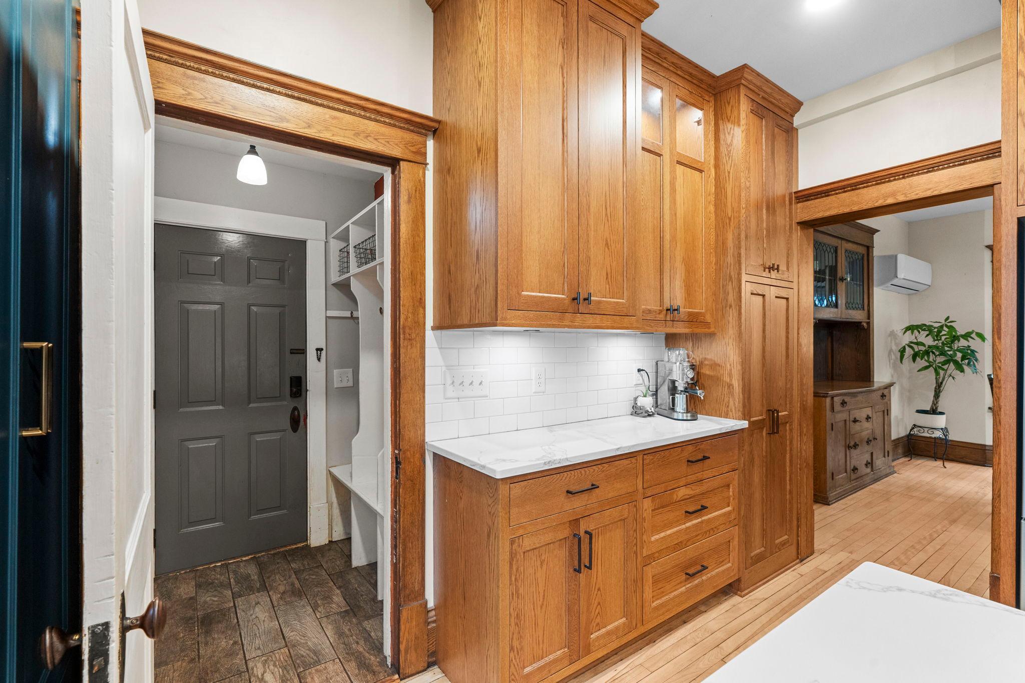 View of Residential at 3209 Columbus Avenue, Minneapolis MN 55407, Minneapolis (17 of 62) - Mike Wilen | Minnesota Team Real Estate