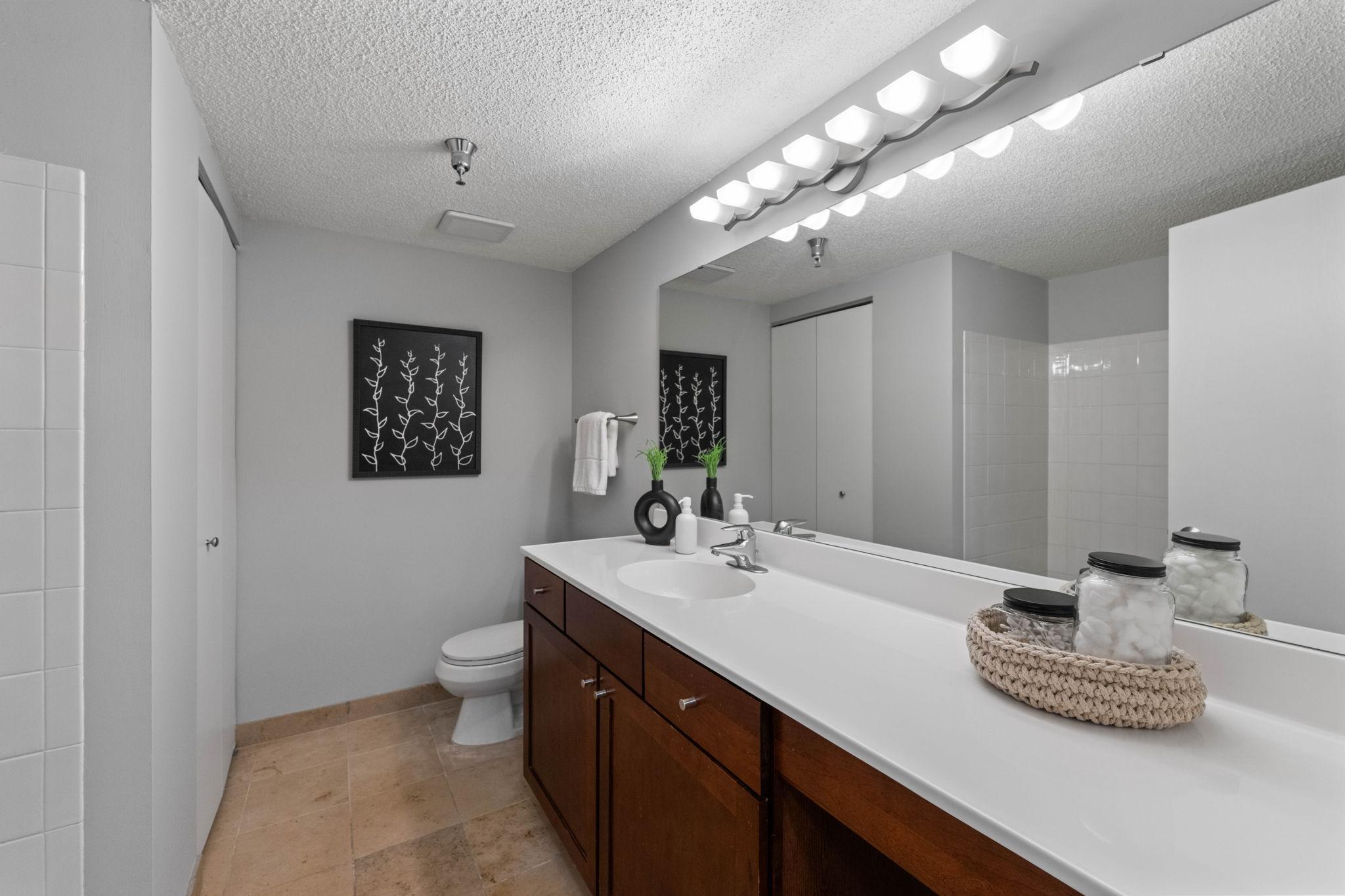 View of Residential at 401 1st Street #623, Minneapolis MN 55401, Minneapolis (29 of 57) - Mike Wilen | Minnesota Team Real Estate
