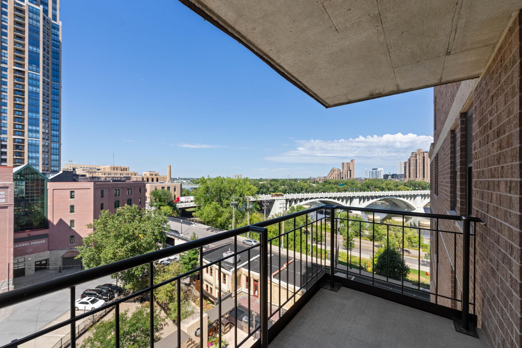 View of Residential at 401 1st Street #623, Minneapolis MN 55401, Minneapolis (13 of 57) - Mike Wilen | Minnesota Team Real Estate