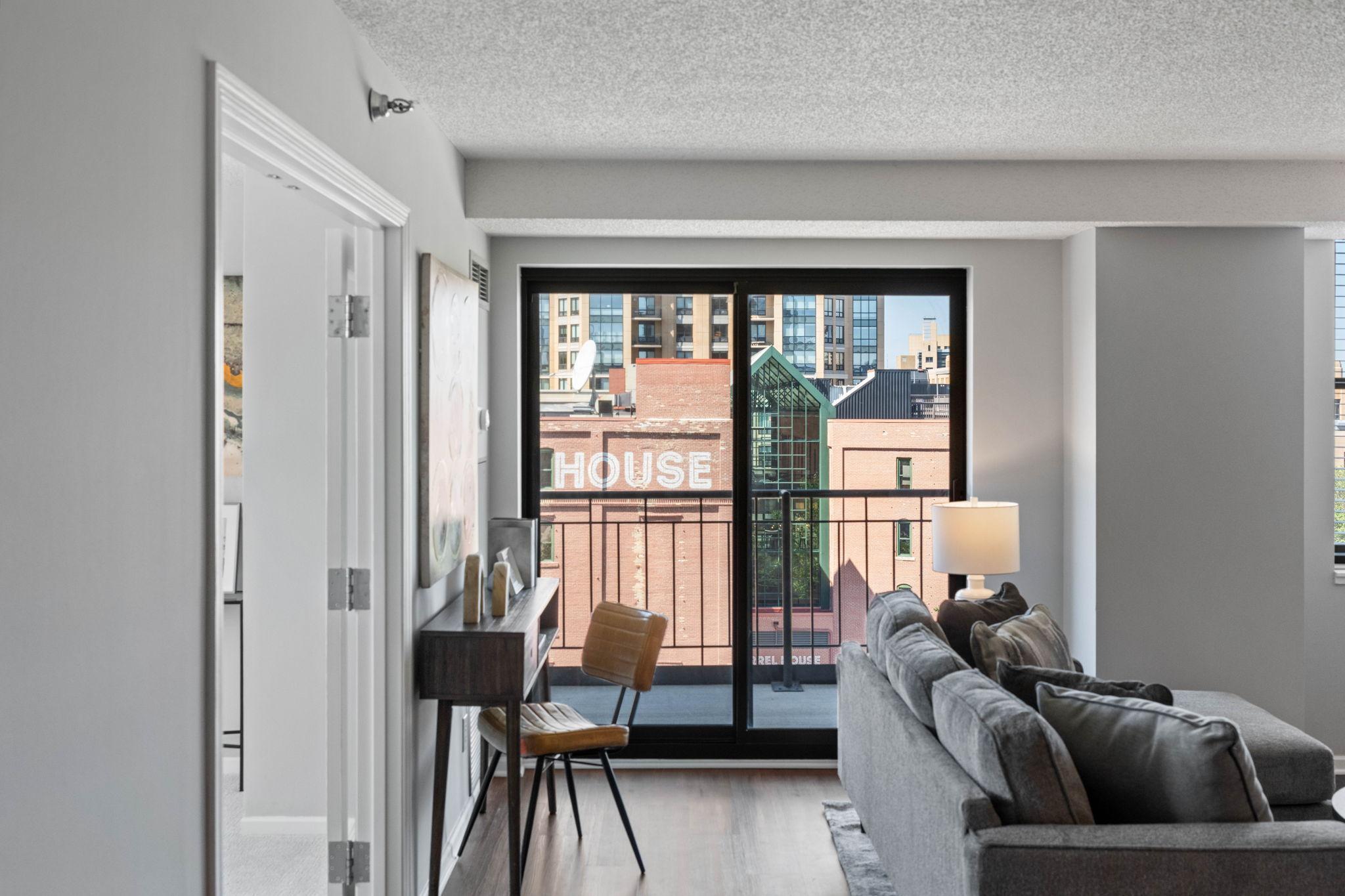 View of Residential at 401 1st Street #623, Minneapolis MN 55401, Minneapolis (3 of 57) - Mike Wilen | Minnesota Team Real Estate