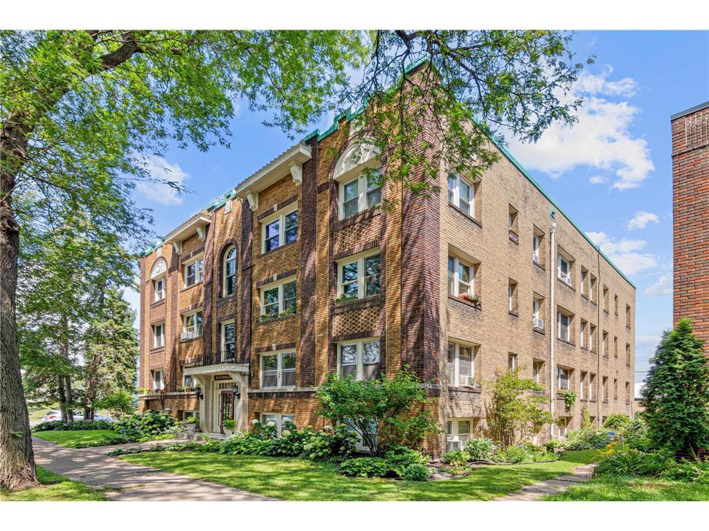 View of Residential at 3603 Aldrich Avenue #302, Minneapolis MN 55409, Minneapolis (57 of 66) - Mike Wilen | Minnesota Team Real Estate