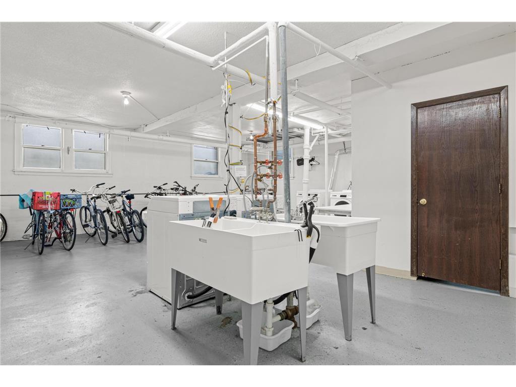 View of Residential at 3603 Aldrich Avenue #302, Minneapolis MN 55409, Minneapolis (49 of 66) - Mike Wilen | Minnesota Team Real Estate