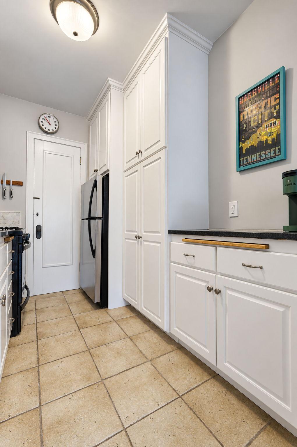 View of Residential at 3603 Aldrich Avenue #302, Minneapolis MN 55409, Minneapolis (46 of 66) - Mike Wilen | Minnesota Team Real Estate