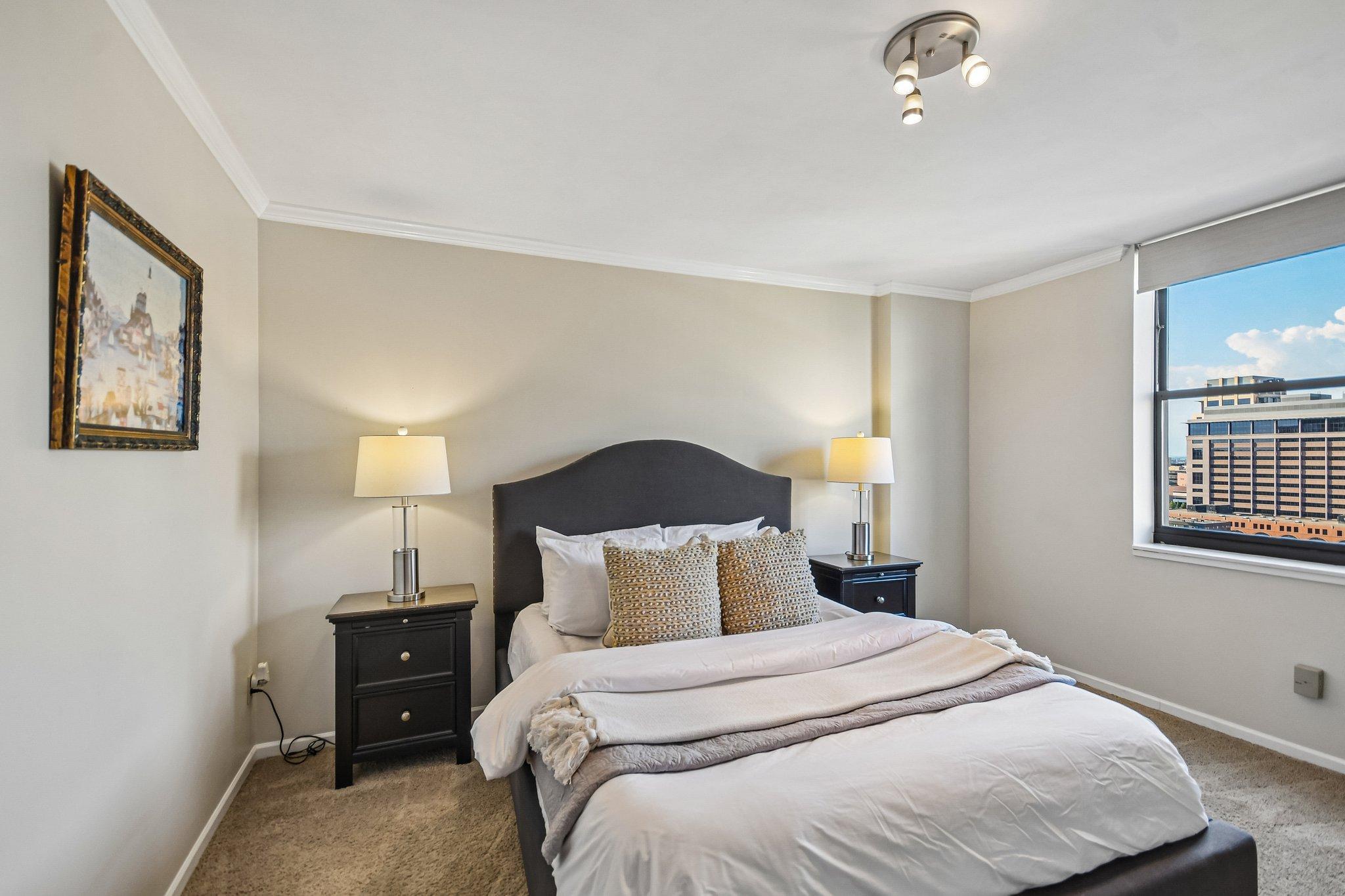 View of Residential at 401 1st Street #1718, Minneapolis MN 55401, Minneapolis (18 of 58) - Mike Wilen | Minnesota Team Real Estate