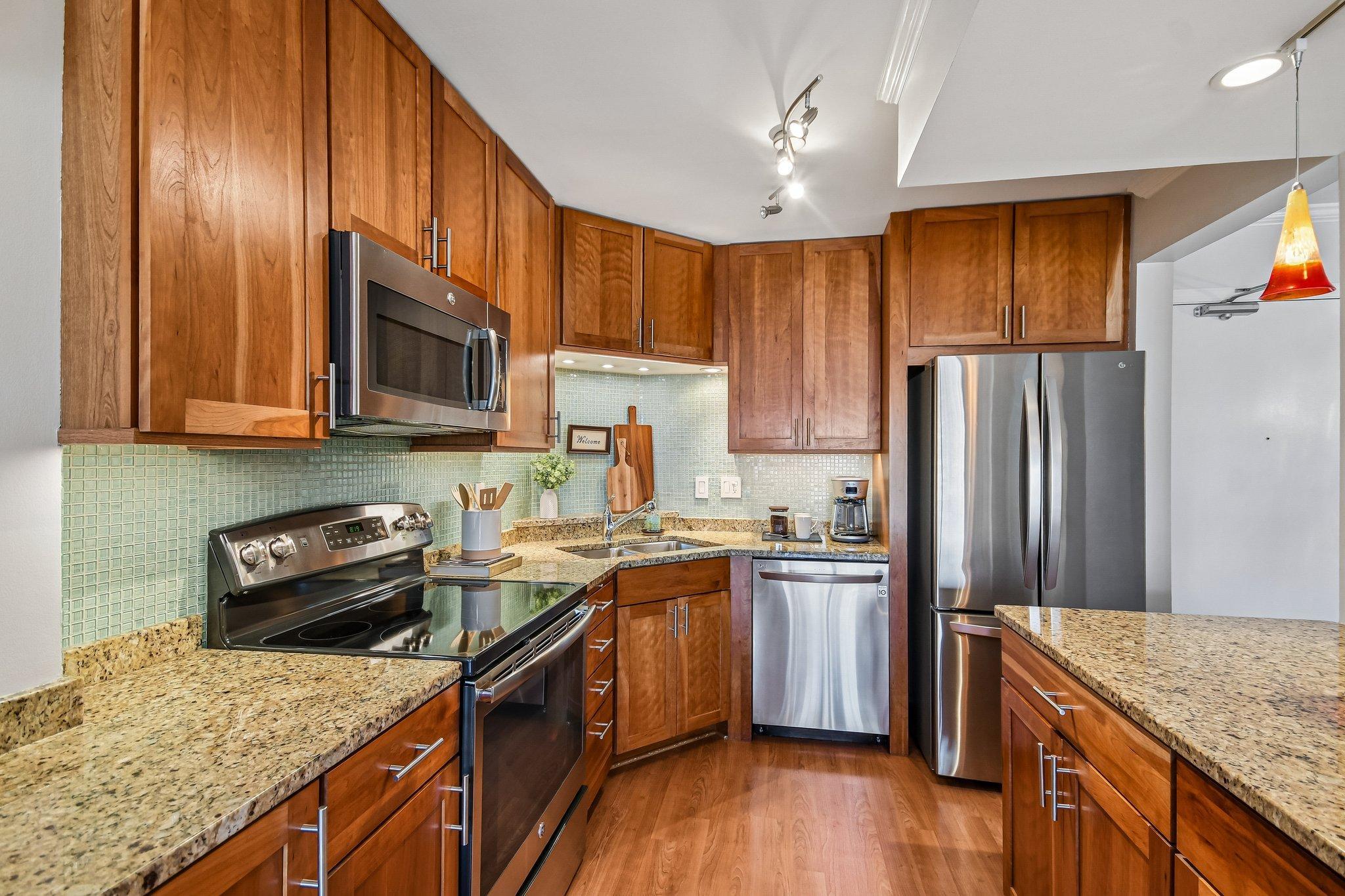 View of Residential at 401 1st Street #1718, Minneapolis MN 55401, Minneapolis (8 of 58) - Mike Wilen | Minnesota Team Real Estate