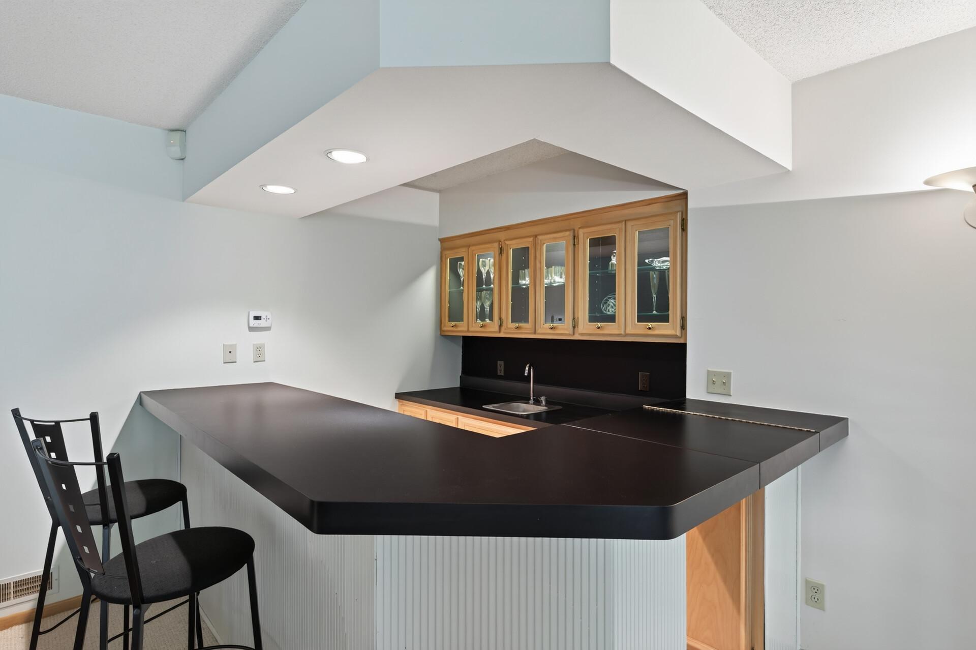 View of Residential at 3631 Oakton Ridge, Minnetonka MN 55305, Minnetonka (36 of 53) - Mike Wilen | Minnesota Team Real Estate