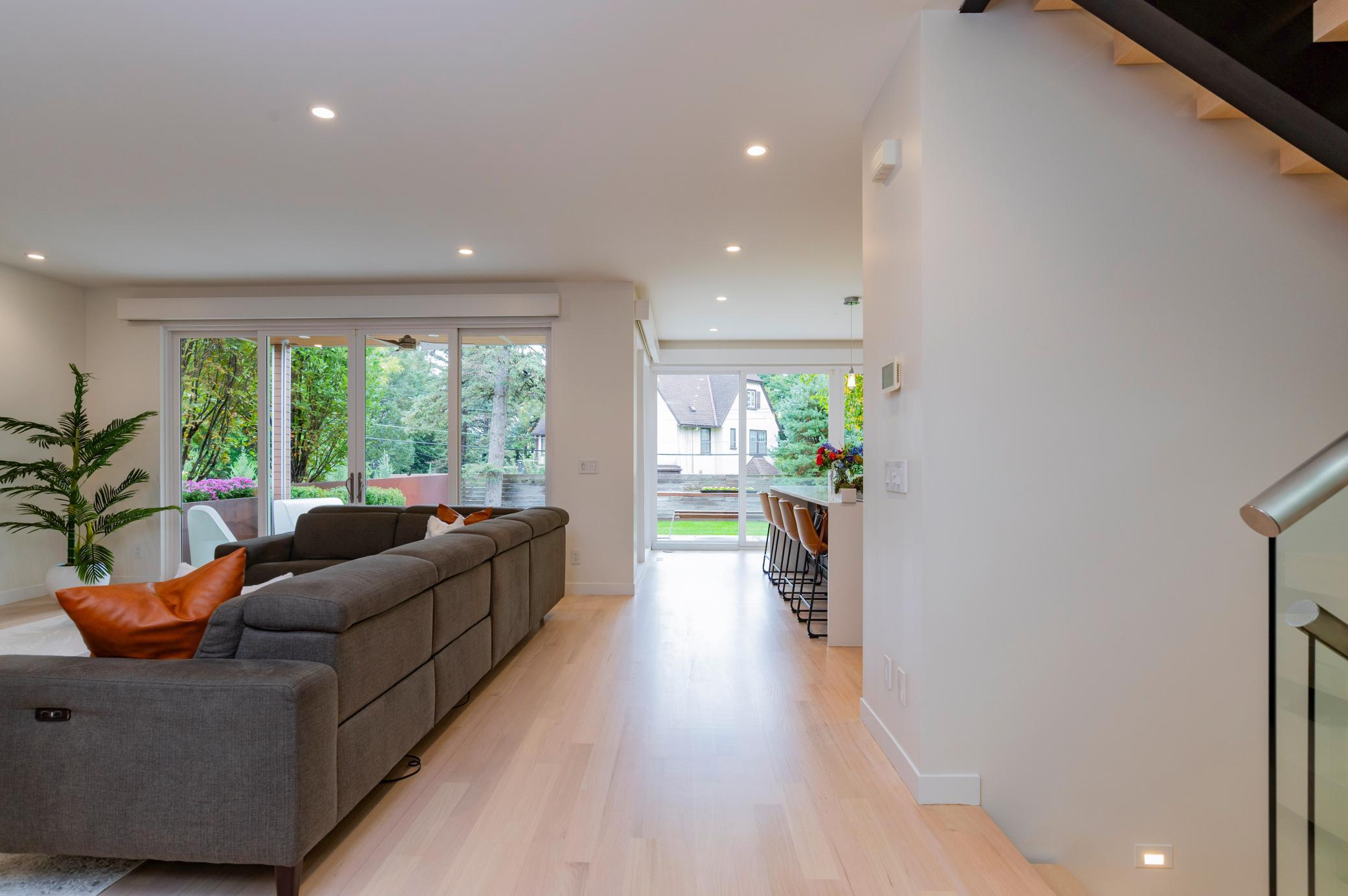 View of Residential at 674 Montcalm Place, Saint Paul MN 55116, Saint Paul (8 of 67) - Mike Wilen | Minnesota Team Real Estate