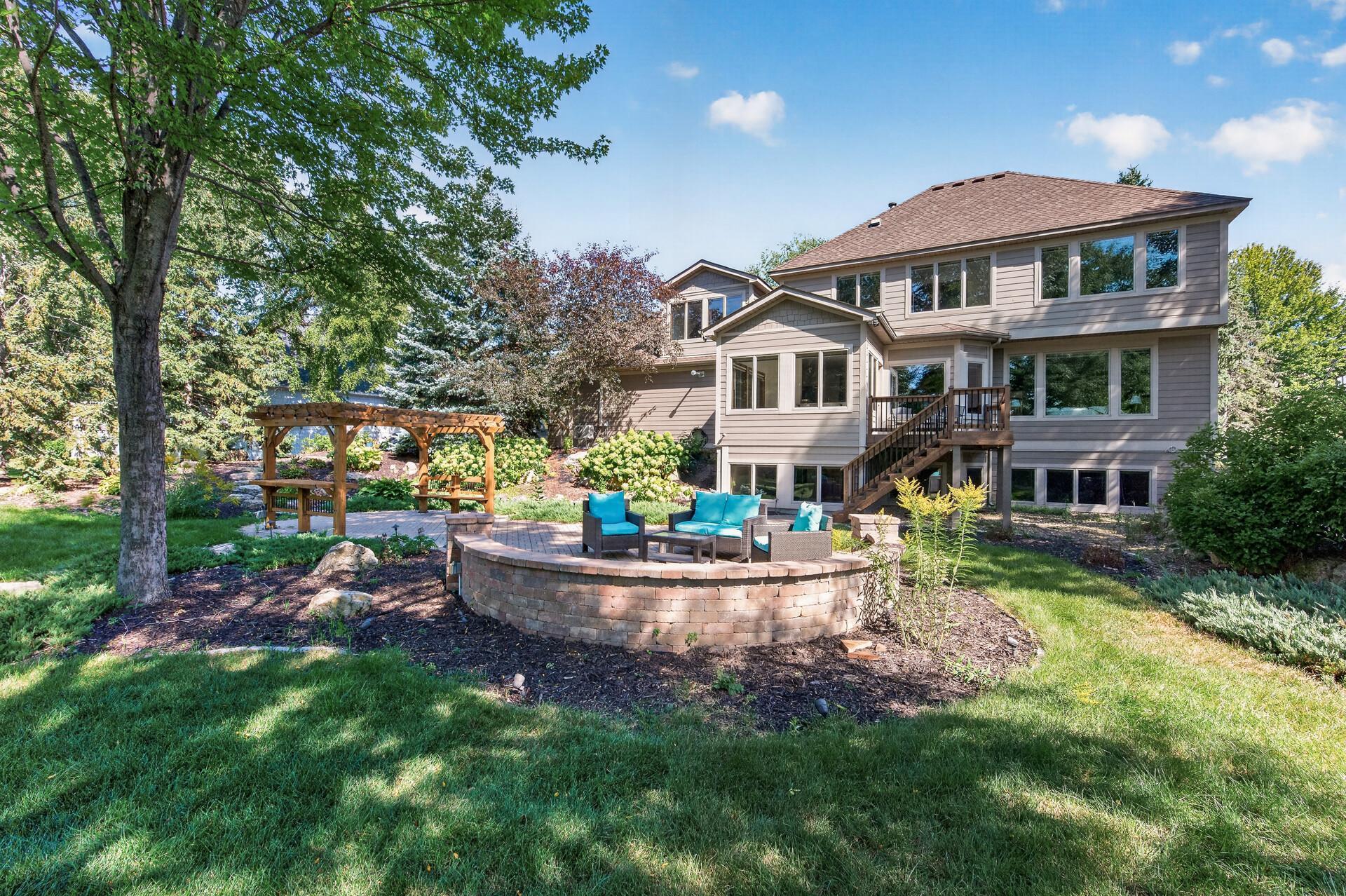 View of Residential at 3034 Edgewater Drive, Woodbury MN 55125, Woodbury (3 of 54) - Mike Wilen | Minnesota Team Real Estate