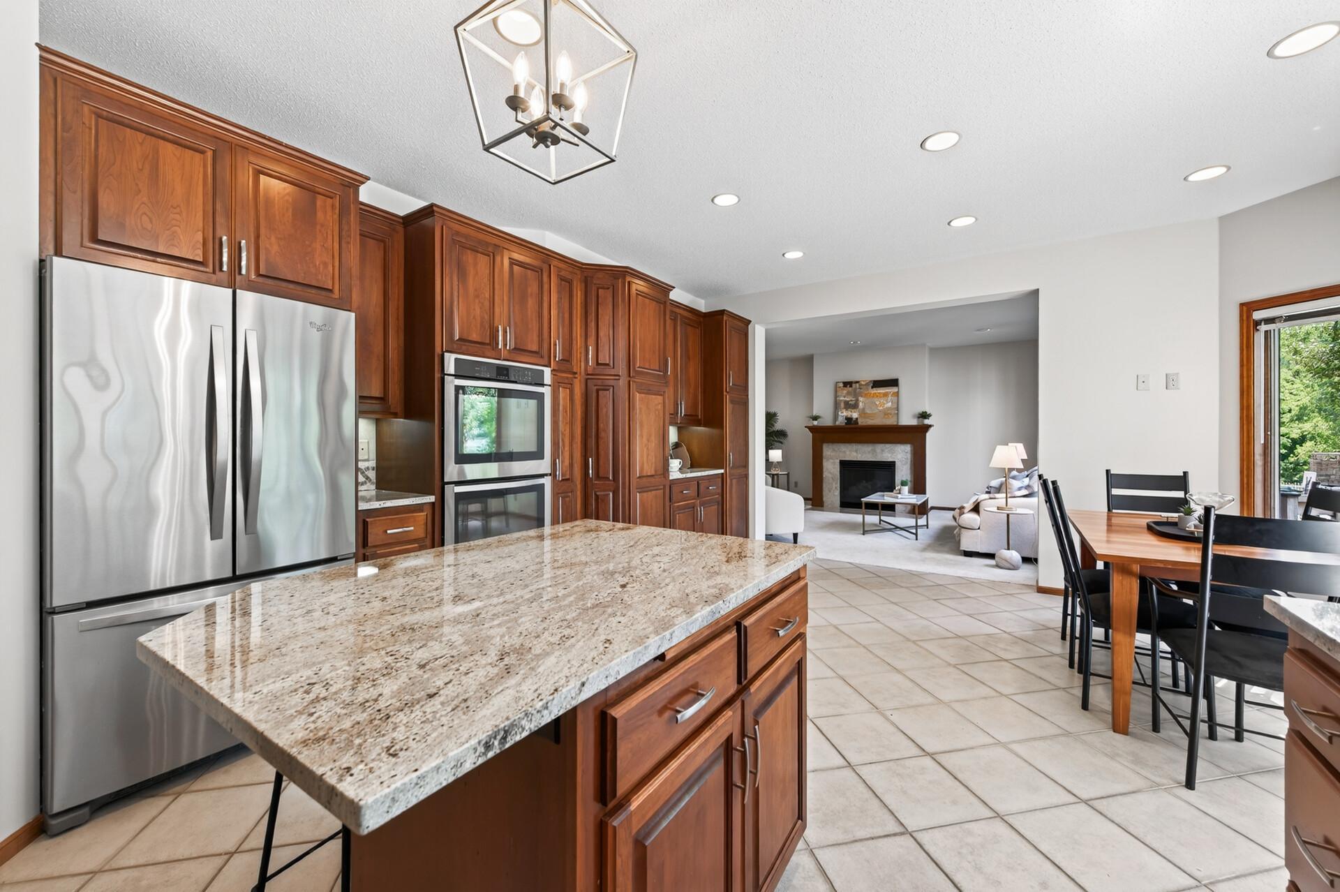 View of Residential at 3034 Edgewater Drive, Woodbury MN 55125, Woodbury (13 of 54) - Mike Wilen | Minnesota Team Real Estate
