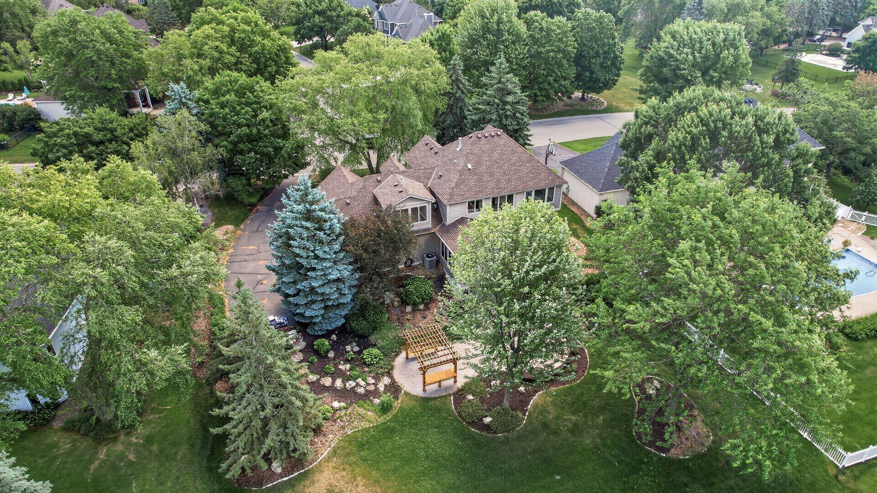 View of Residential at 3034 Edgewater Drive, Woodbury MN 55125, Woodbury (51 of 54) - Mike Wilen | Minnesota Team Real Estate