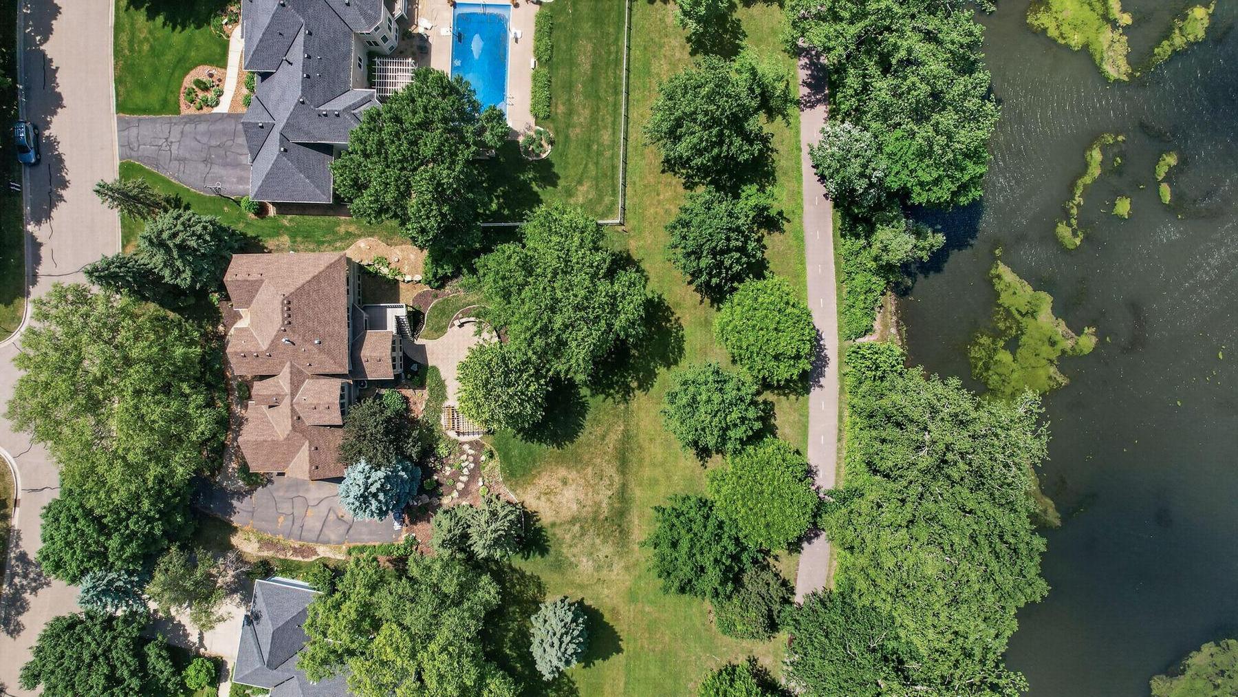 View of Residential at 3034 Edgewater Drive, Woodbury MN 55125, Woodbury (53 of 54) - Mike Wilen | Minnesota Team Real Estate