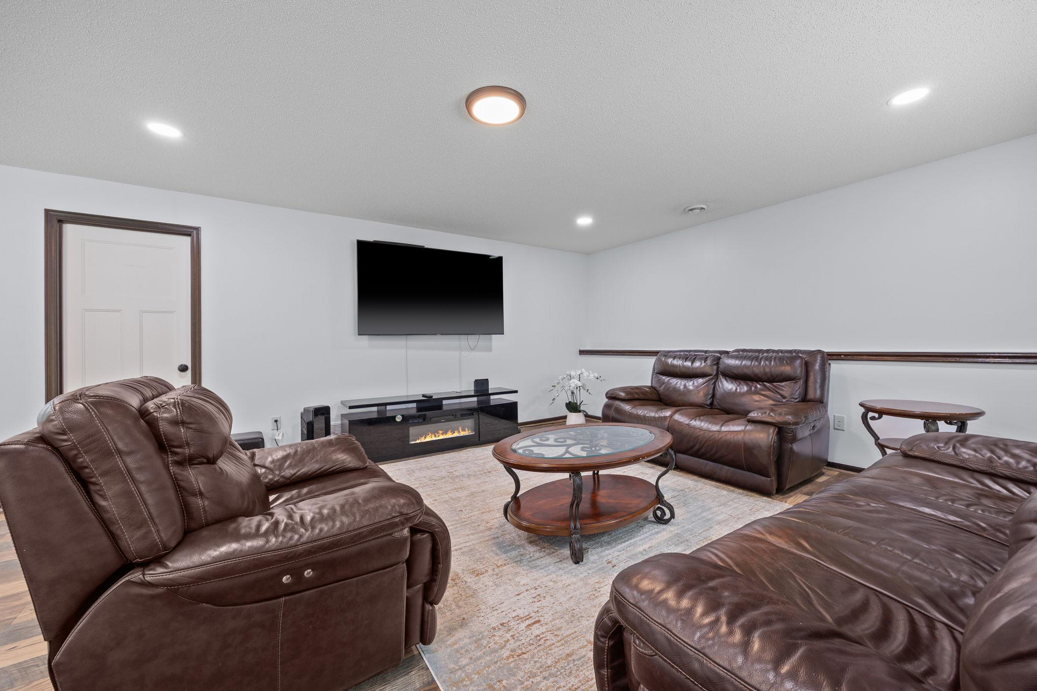 View of Residential at 13001 Van Buren Street, Blaine MN 55434, Blaine (21 of 36) - Mike Wilen | Minnesota Team Real Estate