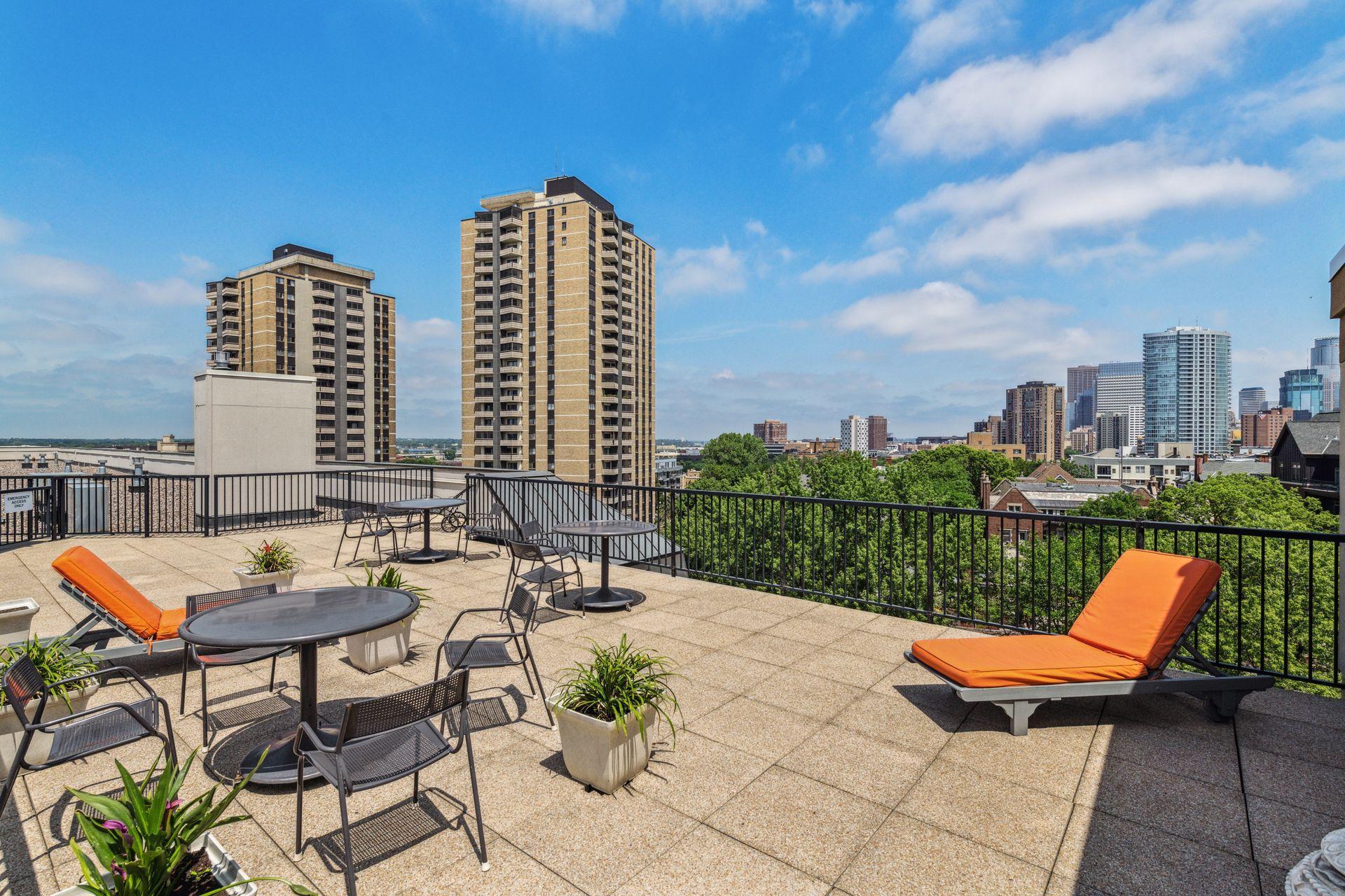 View of Residential at 317 Groveland Avenue #311, Minneapolis MN 55403, Minneapolis (35 of 61) - Mike Wilen | Minnesota Team Real Estate