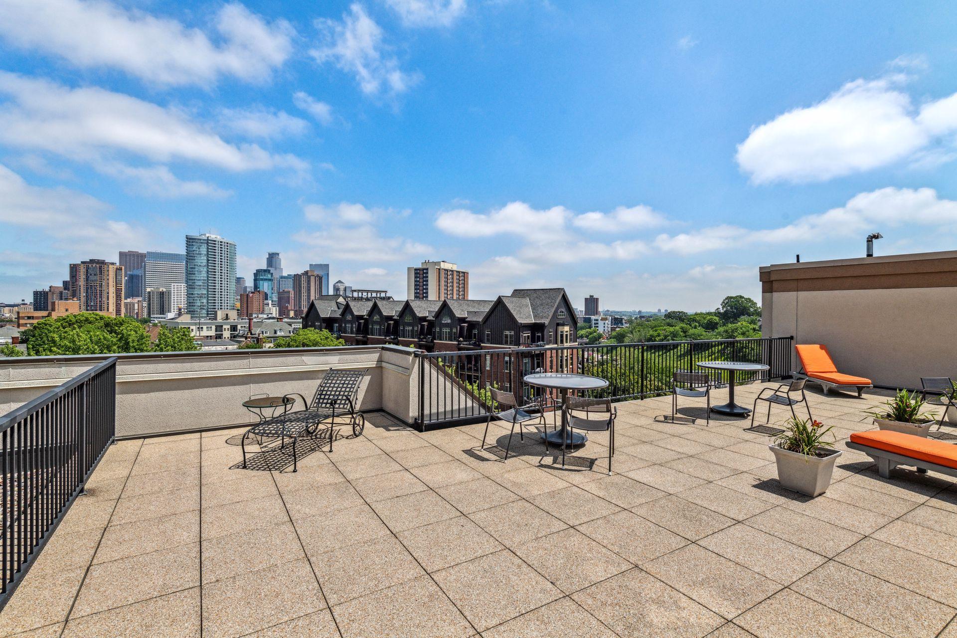 View of Residential at 317 Groveland Avenue #311, Minneapolis MN 55403, Minneapolis (34 of 61) - Mike Wilen | Minnesota Team Real Estate