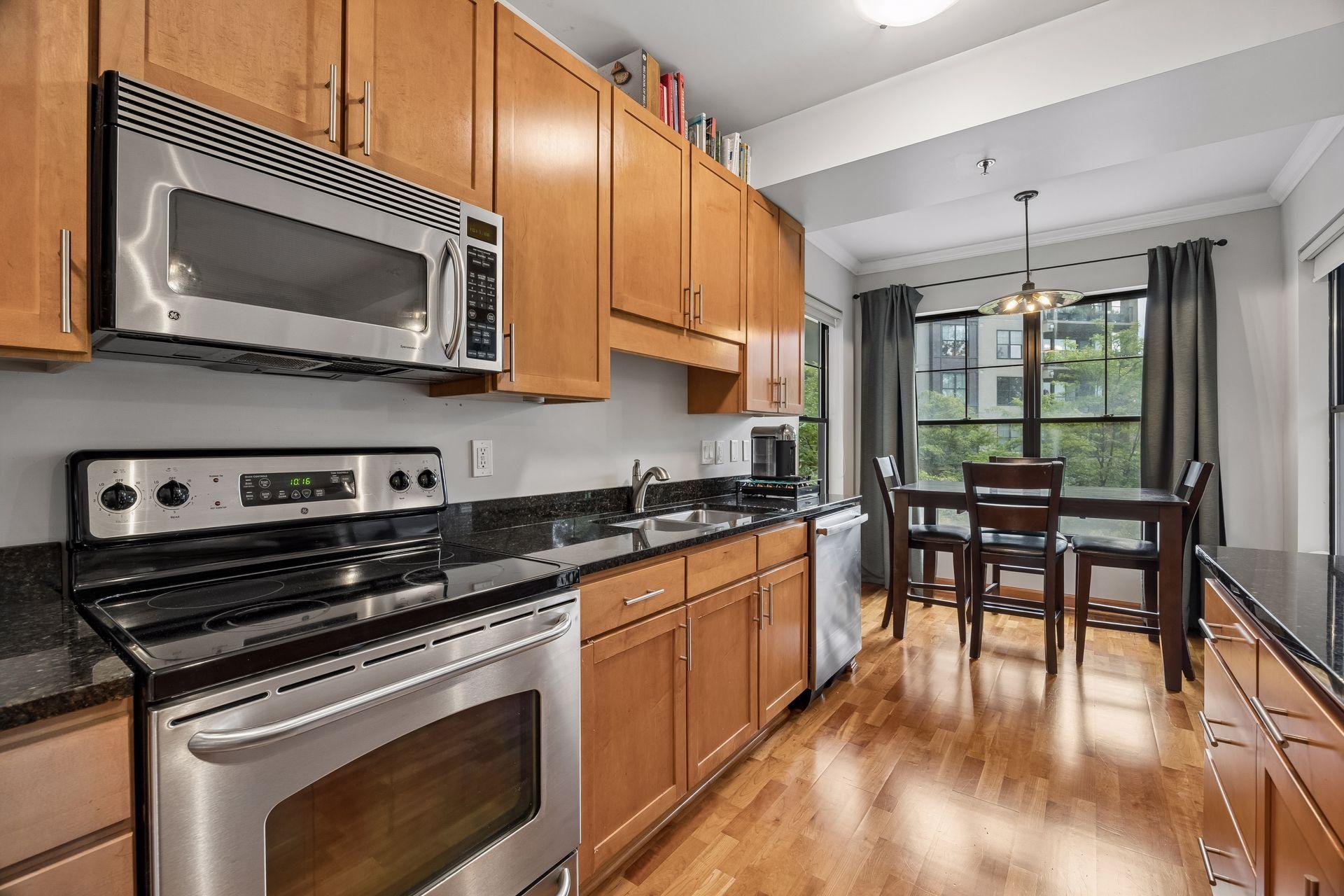 View of Residential at 317 Groveland Avenue #311, Minneapolis MN 55403, Minneapolis (17 of 61) - Mike Wilen | Minnesota Team Real Estate